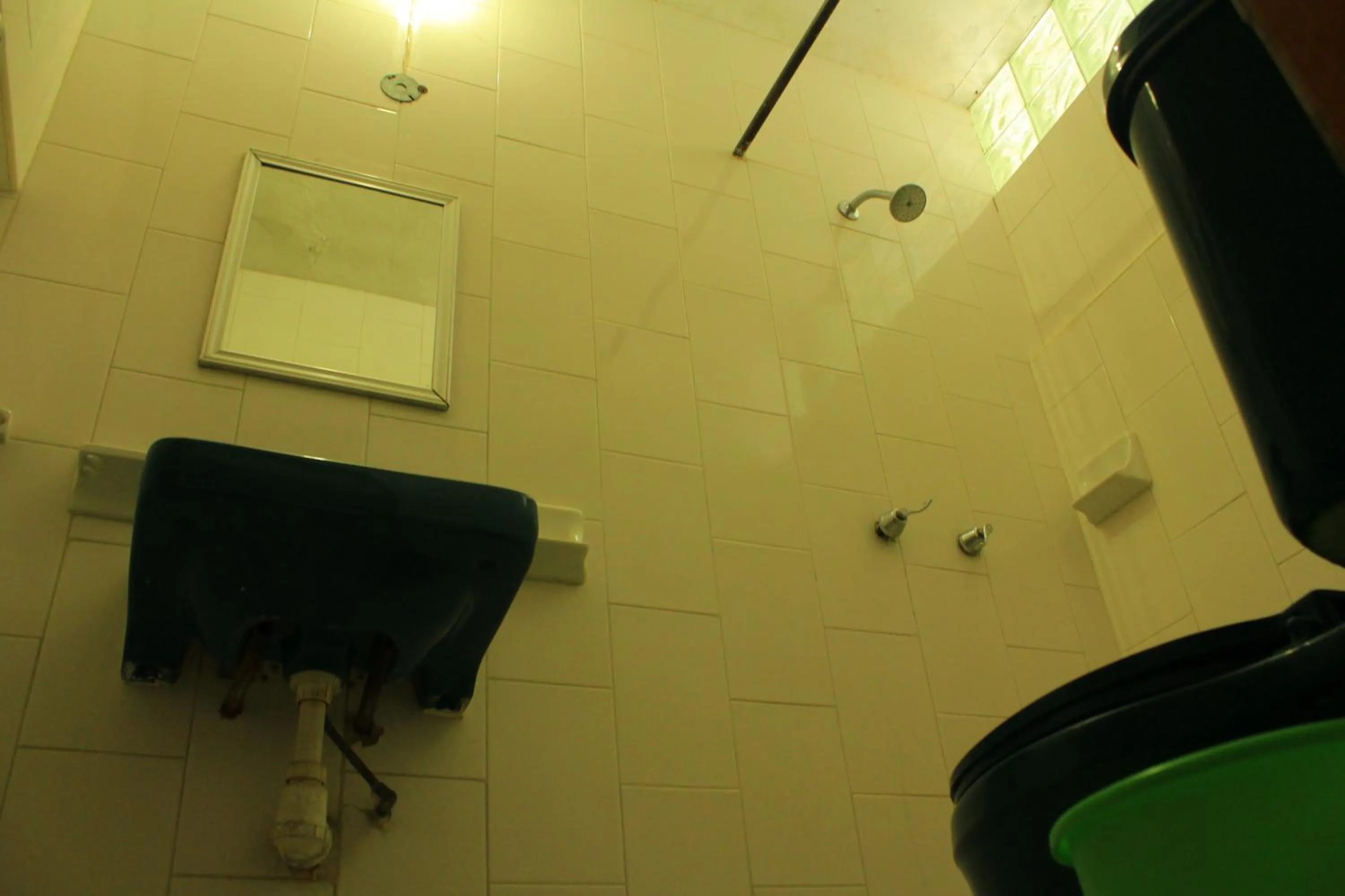 Bathroom in Hotel Avenida