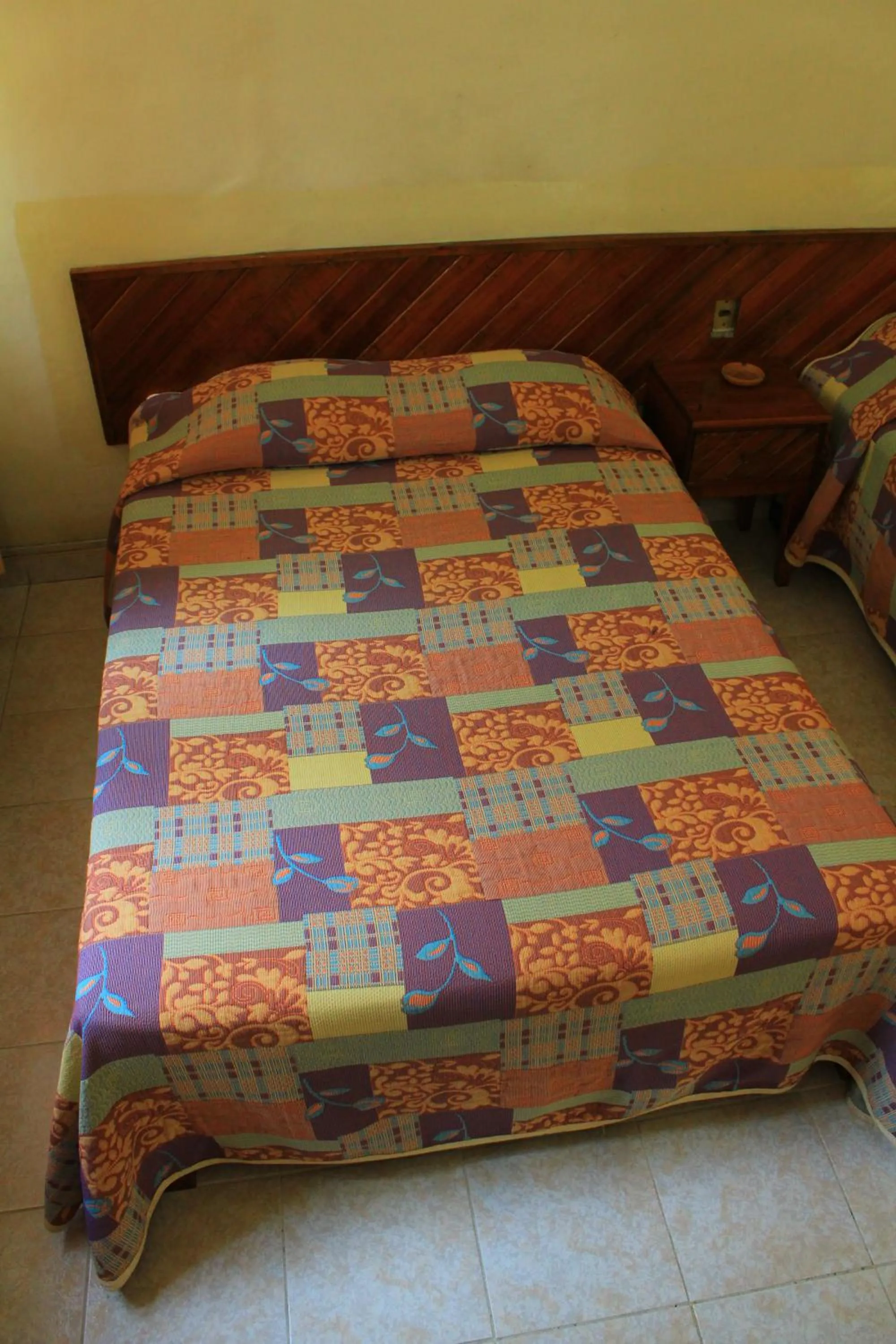 Bed in Hotel Avenida