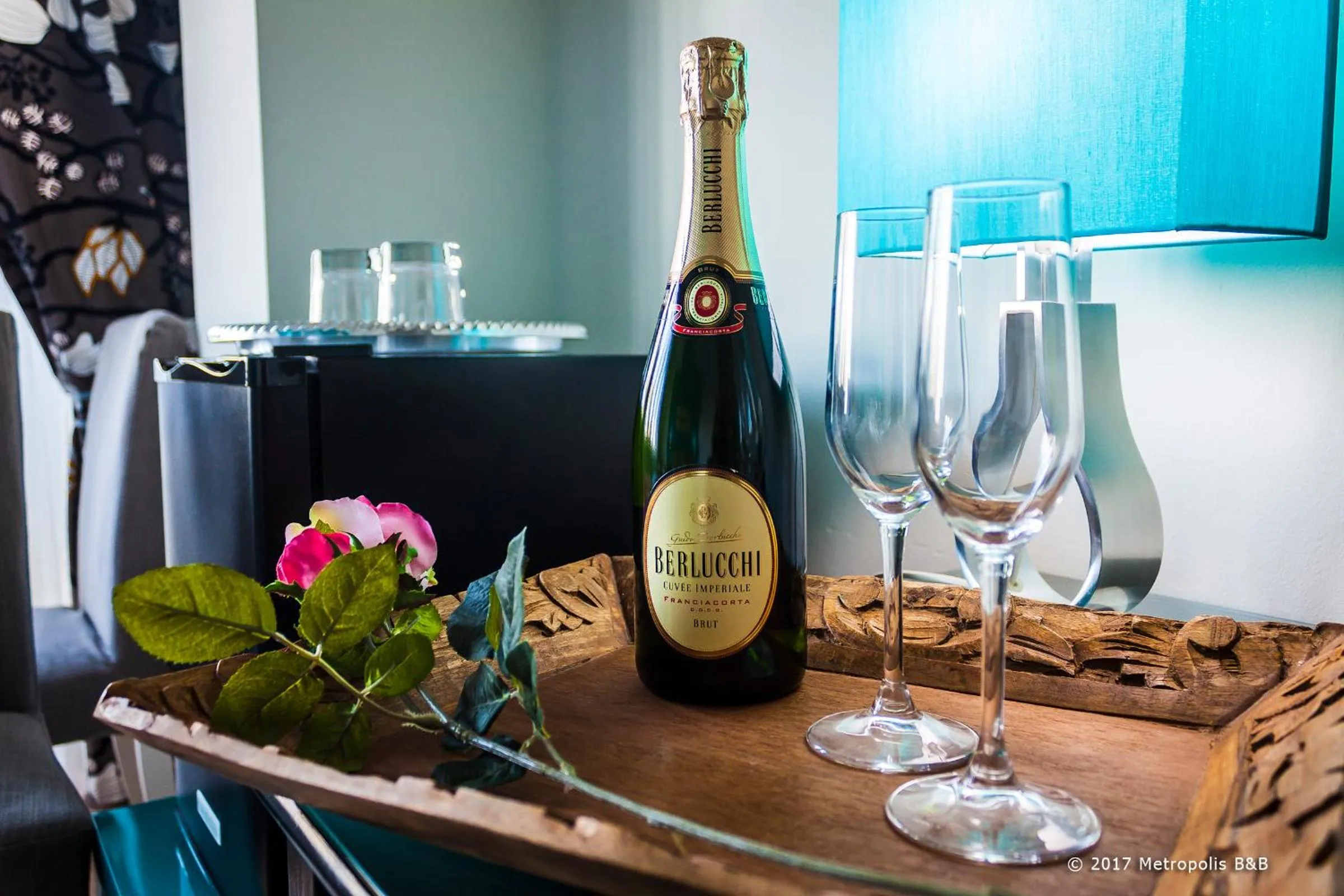 Alcoholic drinks in Metropolis B&B