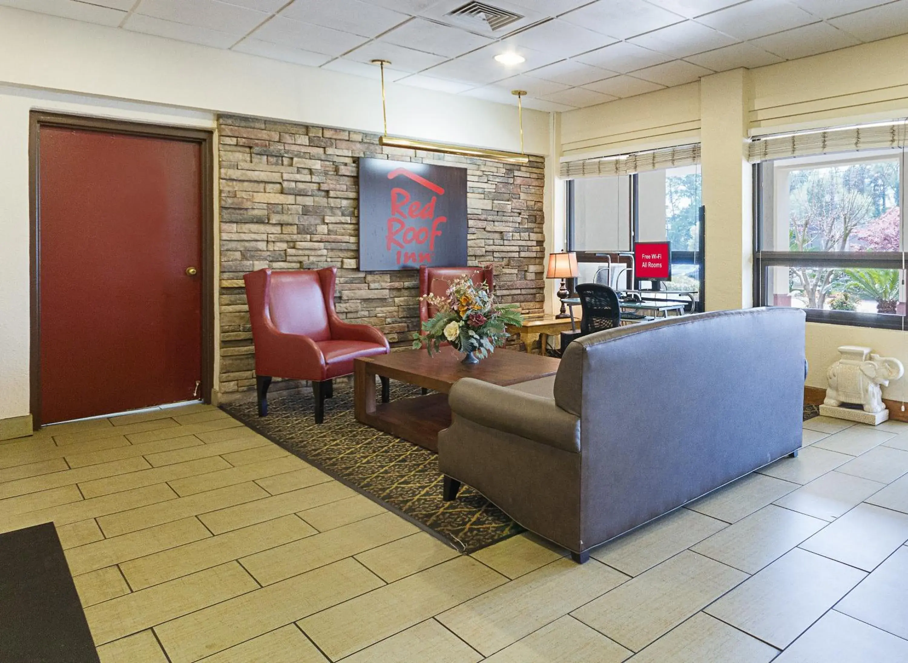 Lobby or reception, Lobby/Reception in Red Roof Inn Montgomery - Midtown