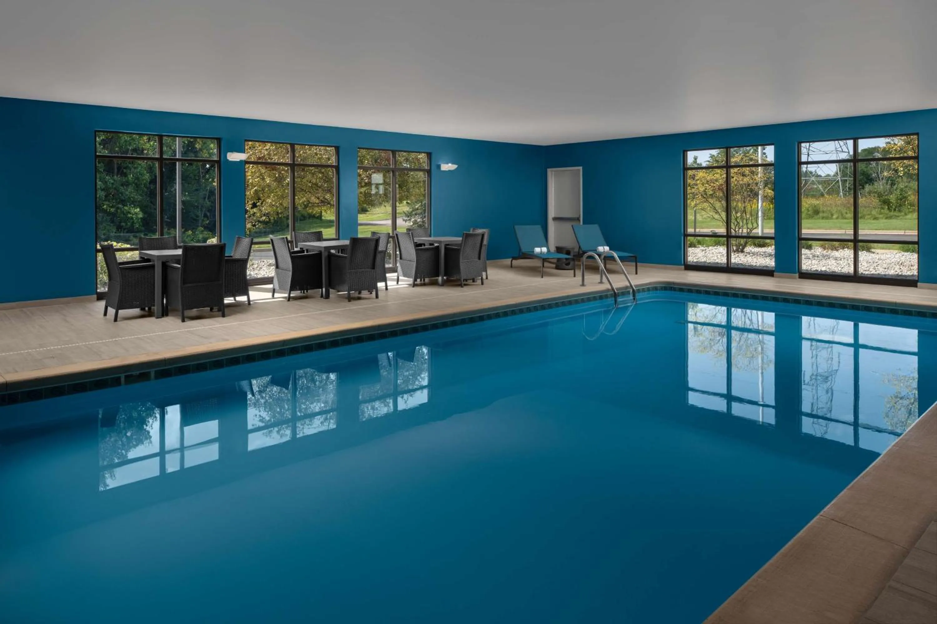 Pool view in Hampton Inn & Suites Grand Rapids-Airport 28th St