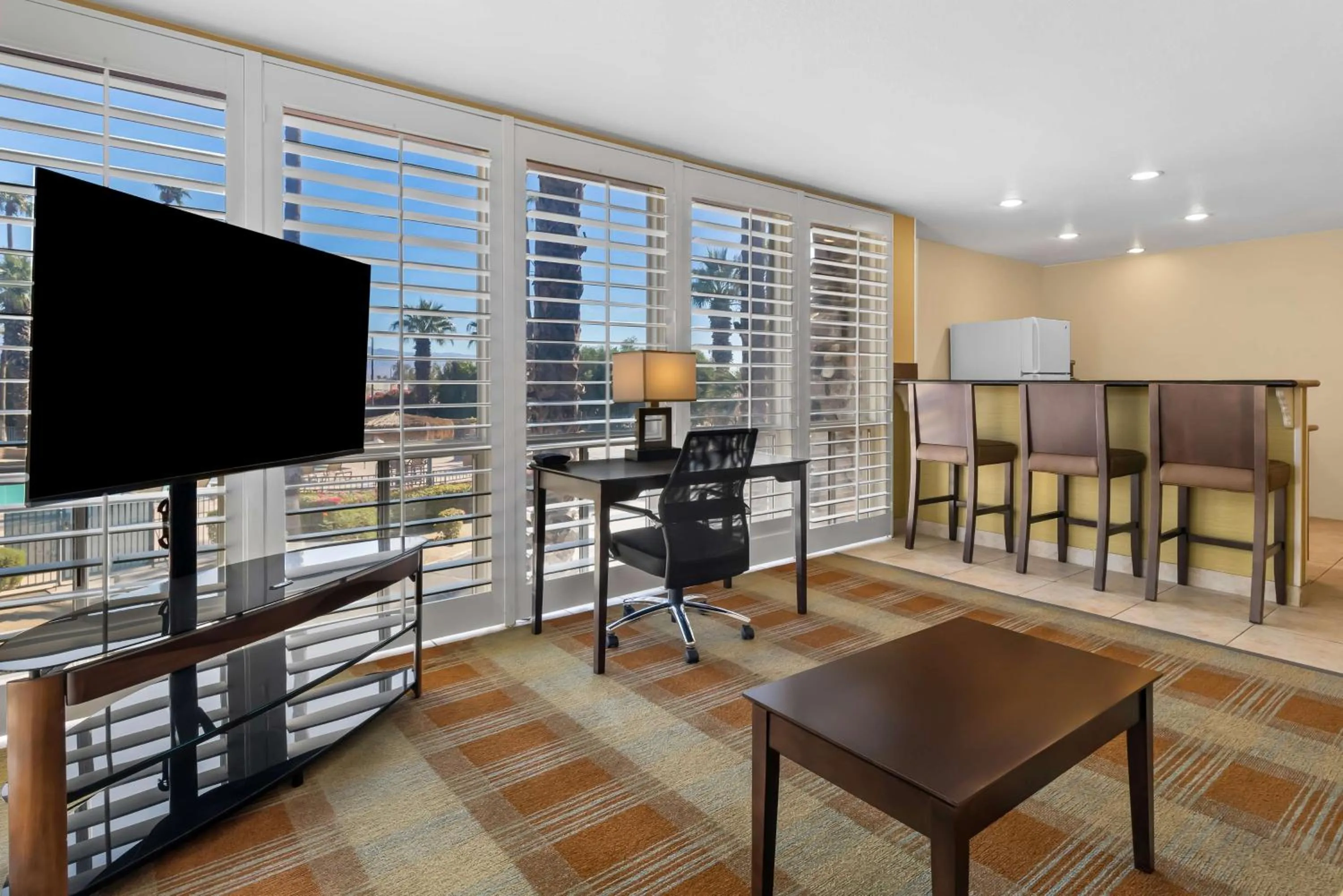 Photo of the whole room in Best Western Date Tree Hotel