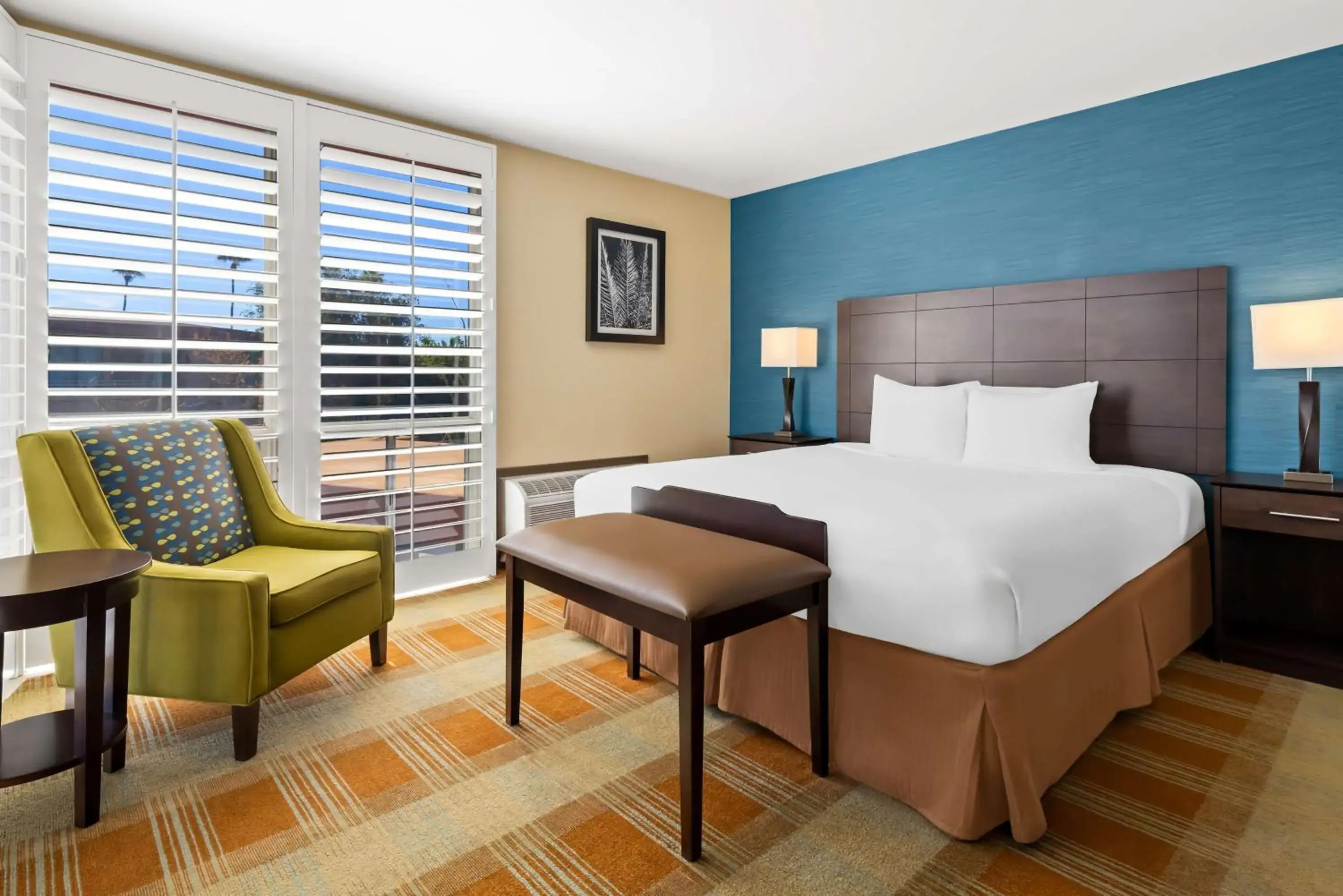 Photo of the whole room, Bed in Best Western Date Tree Hotel Photo of the whole room, Bed in Best Western Date Tree Hotel