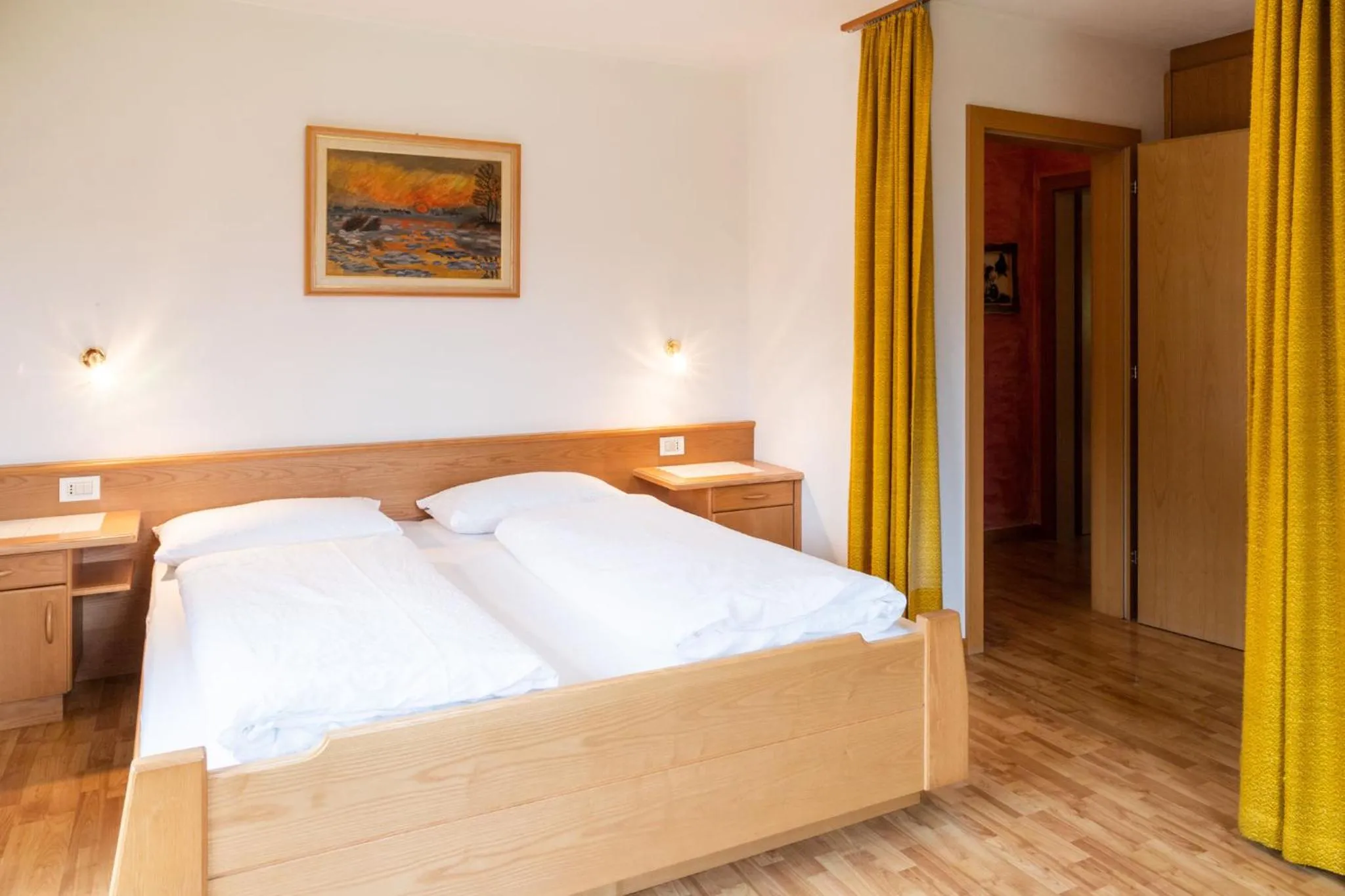 Bed in Garni Juri