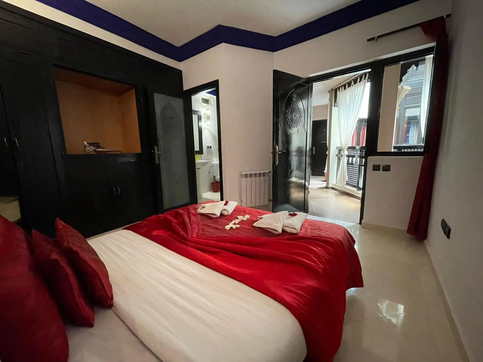 Photo of the whole room, Bed in Riad 7 Pierres