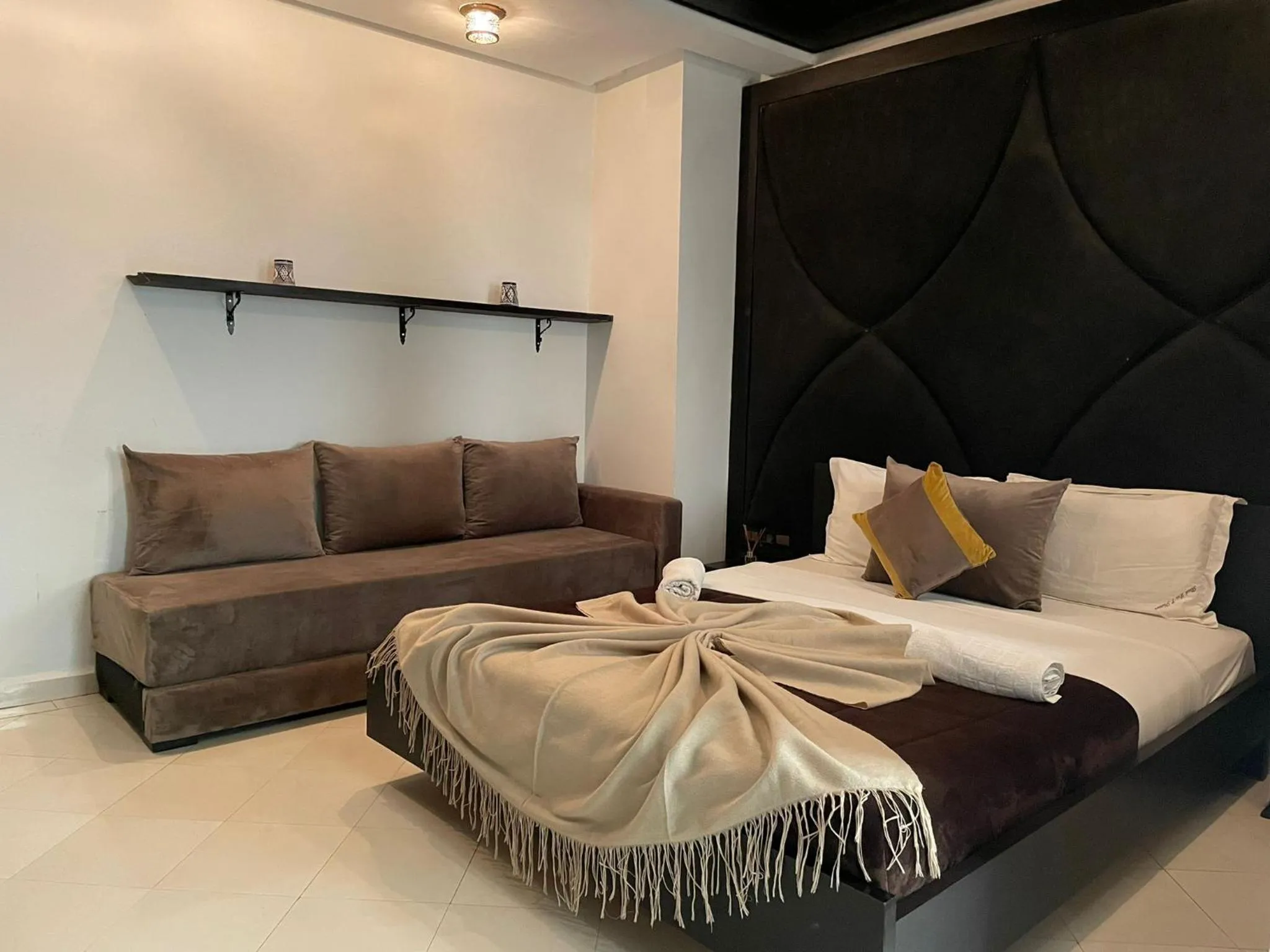 Photo of the whole room, Bed in Riad 7 Pierres