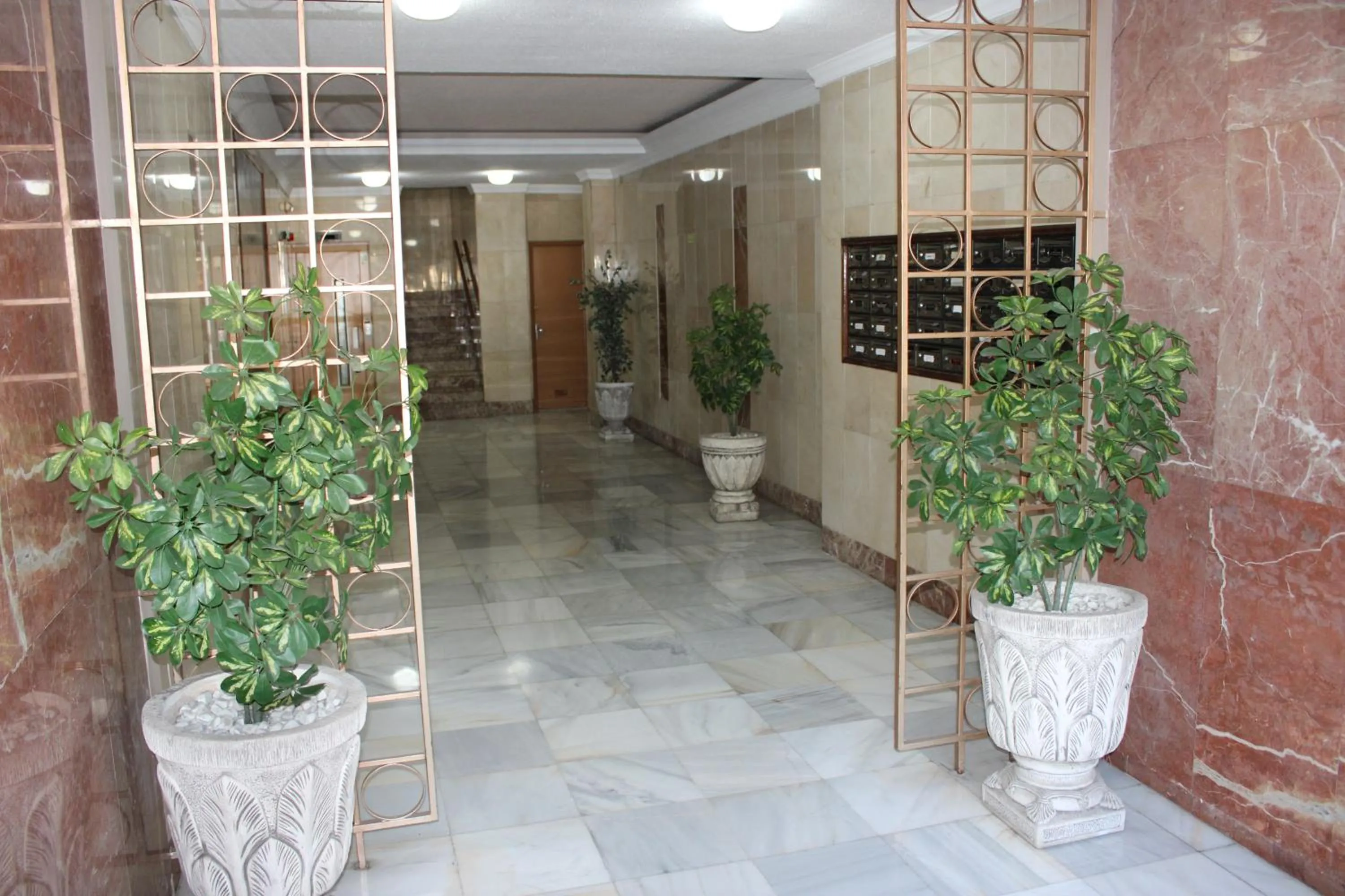 Facade/entrance in Fan Rooms Gálvez