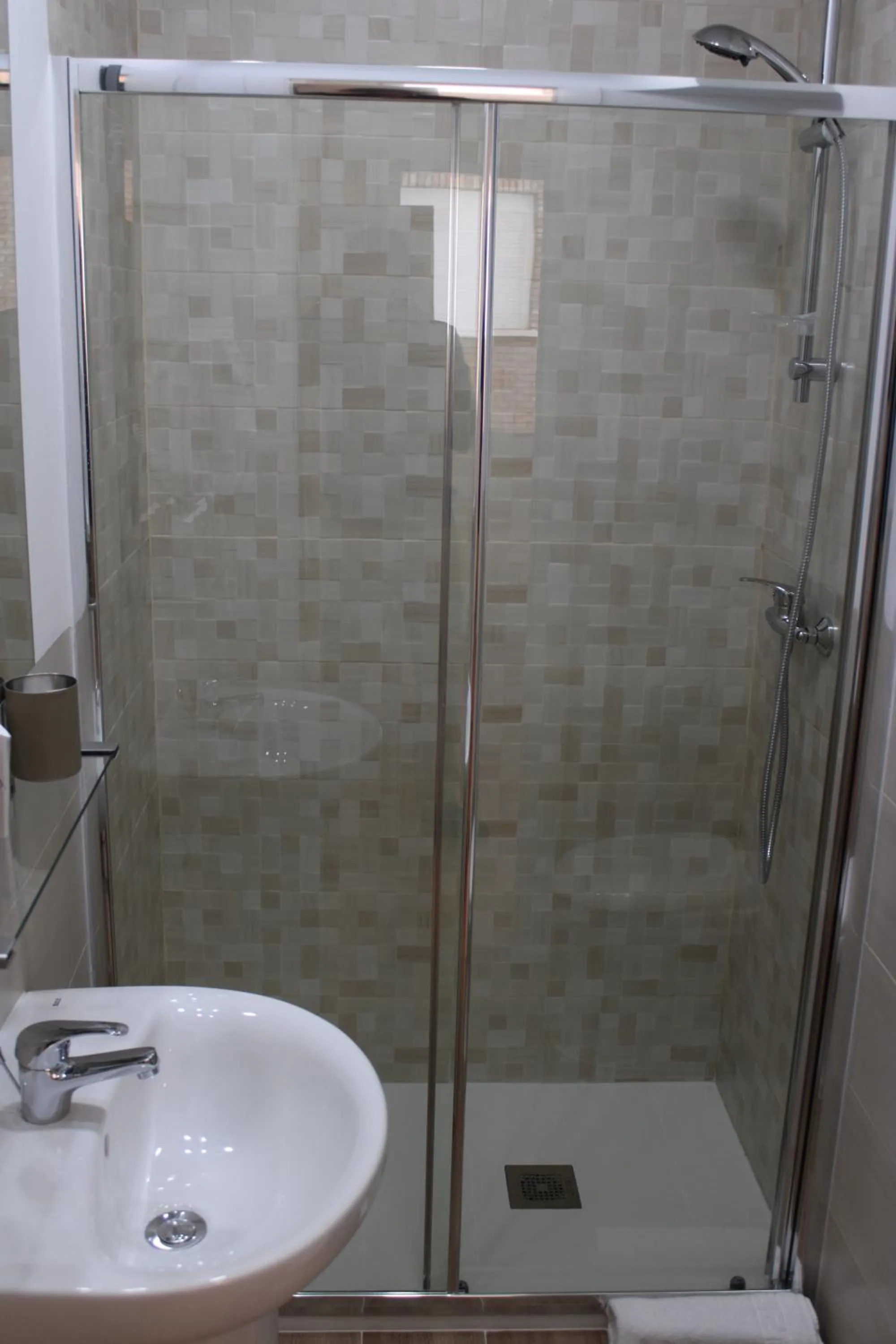 Bathroom in Fan Rooms Gálvez