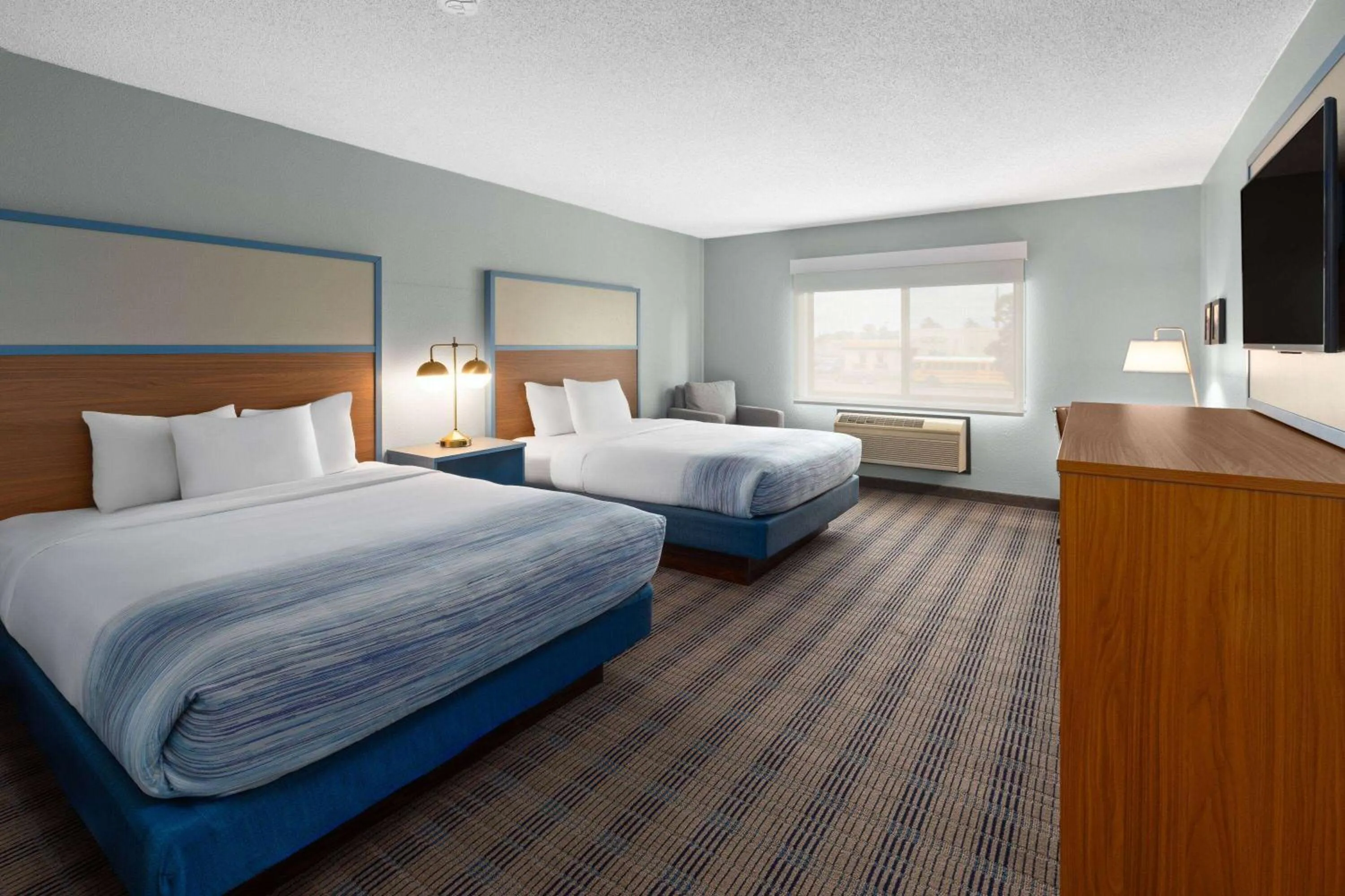 Photo of the whole room, Bed in AmericInn by Wyndham North Branch