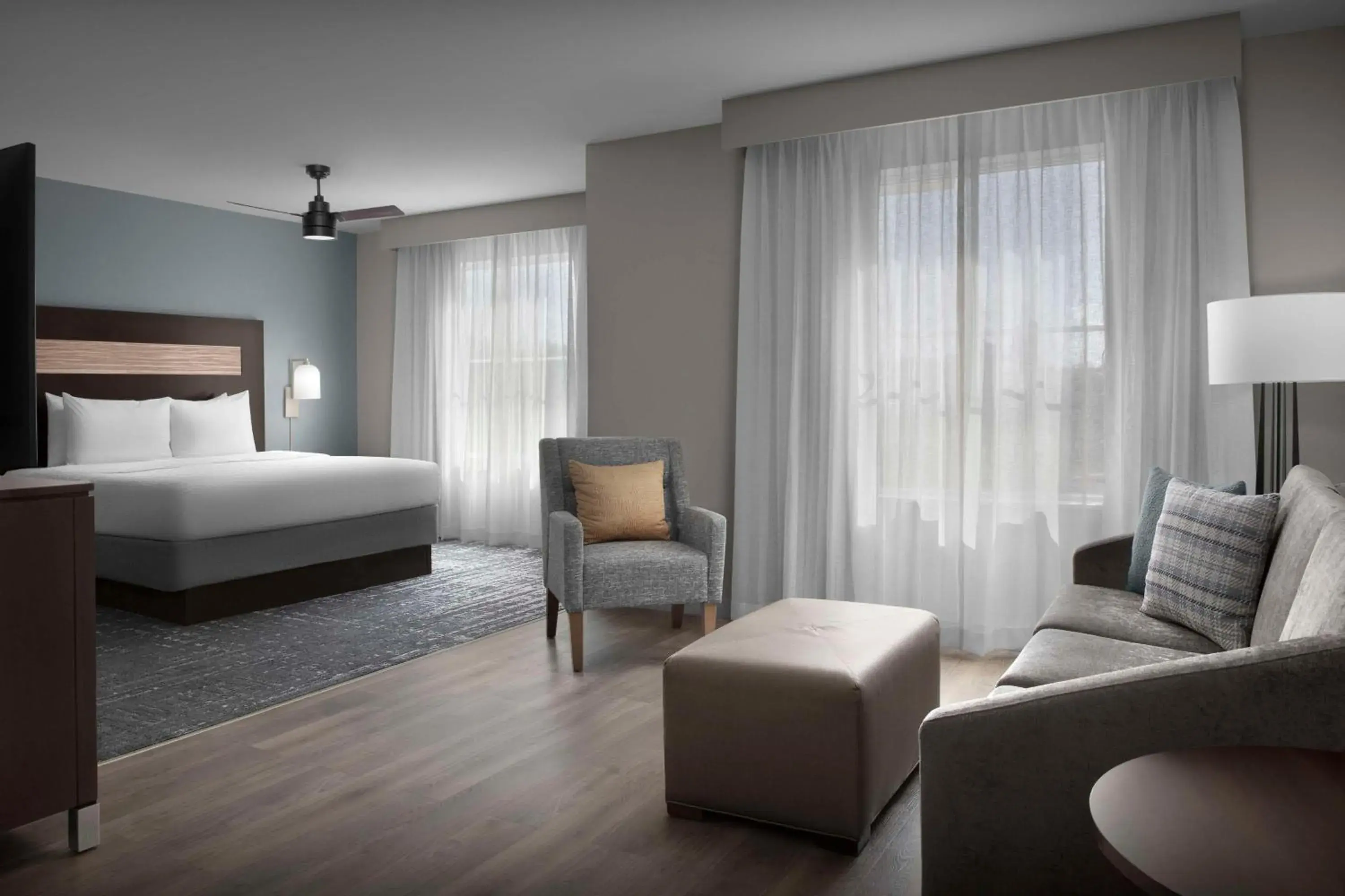 King Studio - Mobility and Hearing Access/Non-Smoking in Homewood Suites by Hilton Orlando Airport King Studio - Mobility and Hearing Access/Non-Smoking in Homewood Suites by Hilton Orlando Airport