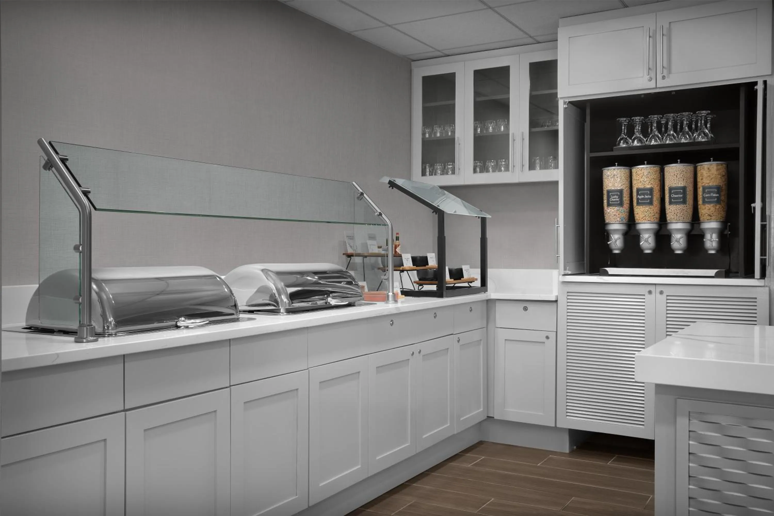 Breakfast in Homewood Suites by Hilton Orlando Airport