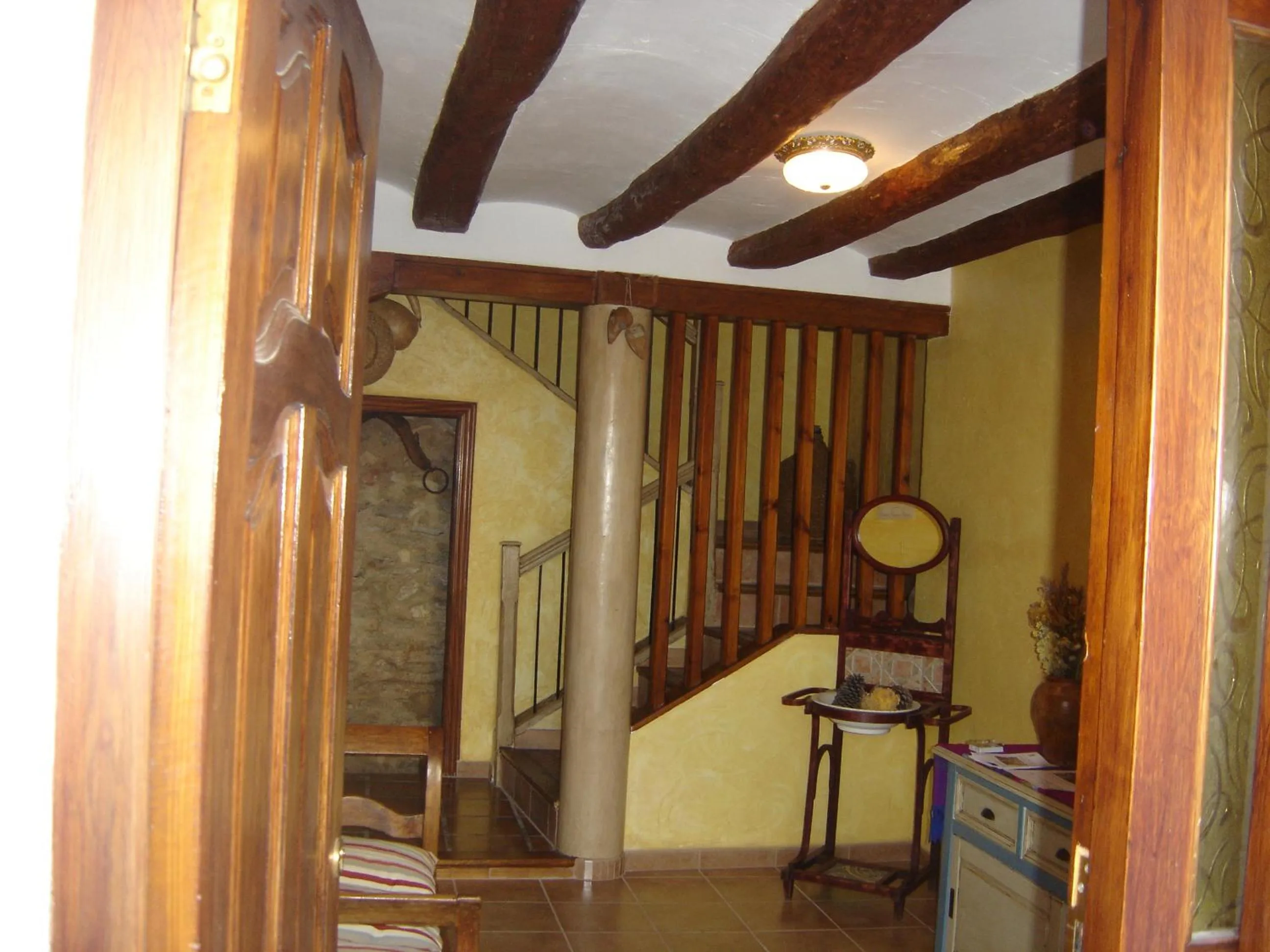 Lobby or reception in Agroturismo "La Bardena Blanca II"