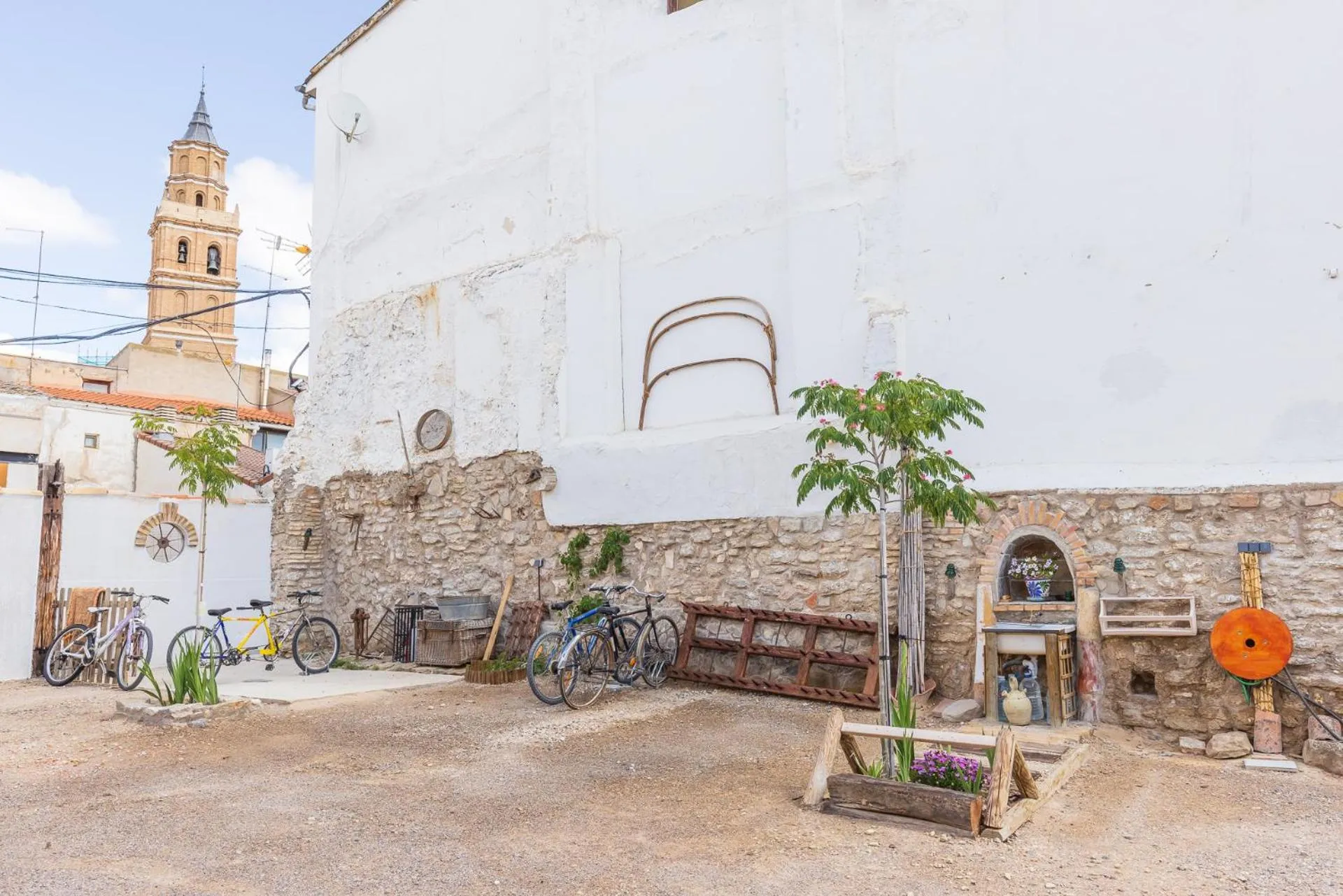 Parking in Agroturismo "La Bardena Blanca II"