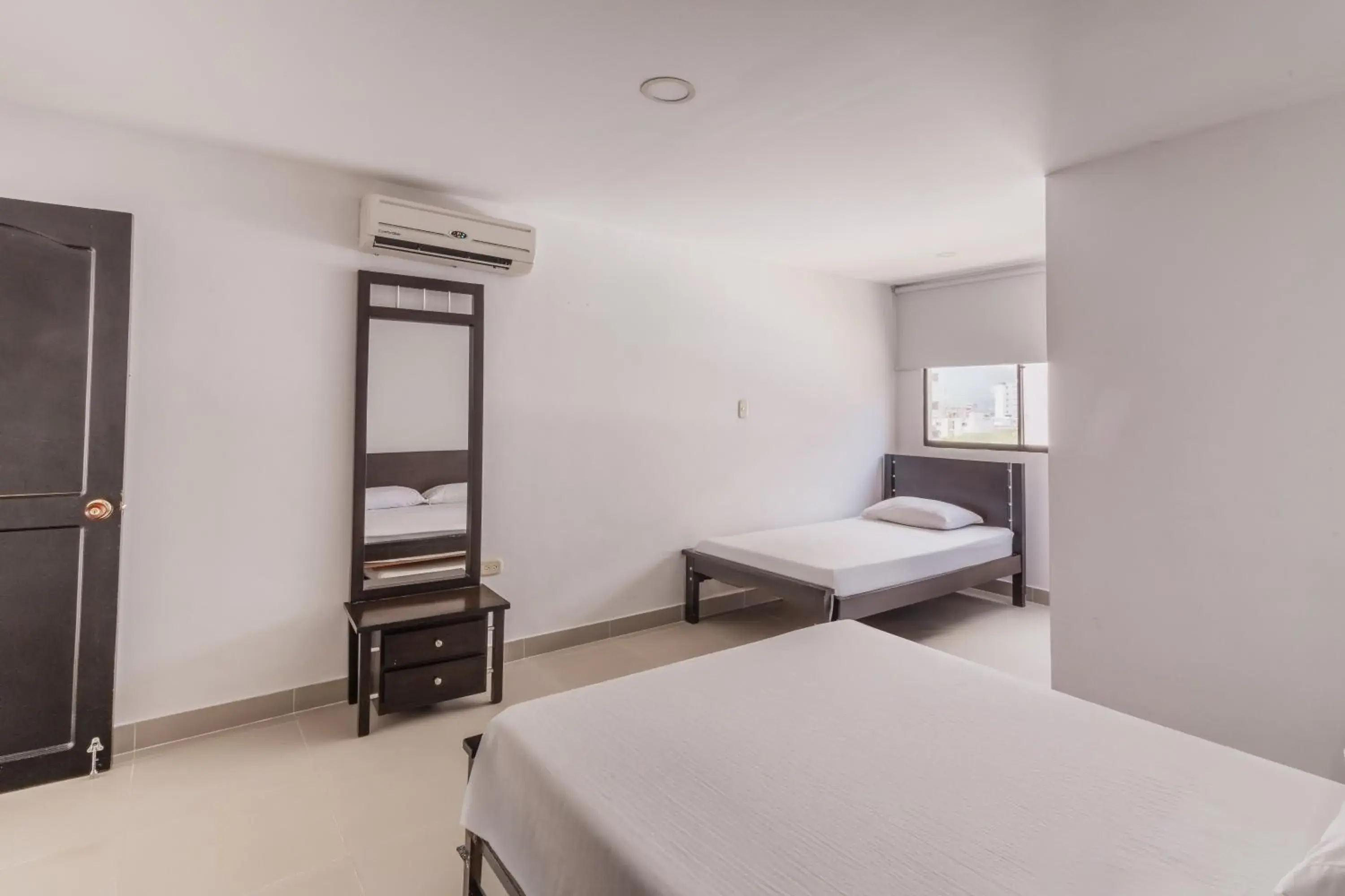 Two-Bedroom Deluxe Apartment in Aparta Hotel Roca Marina Two-Bedroom Deluxe Apartment in Aparta Hotel Roca Marina