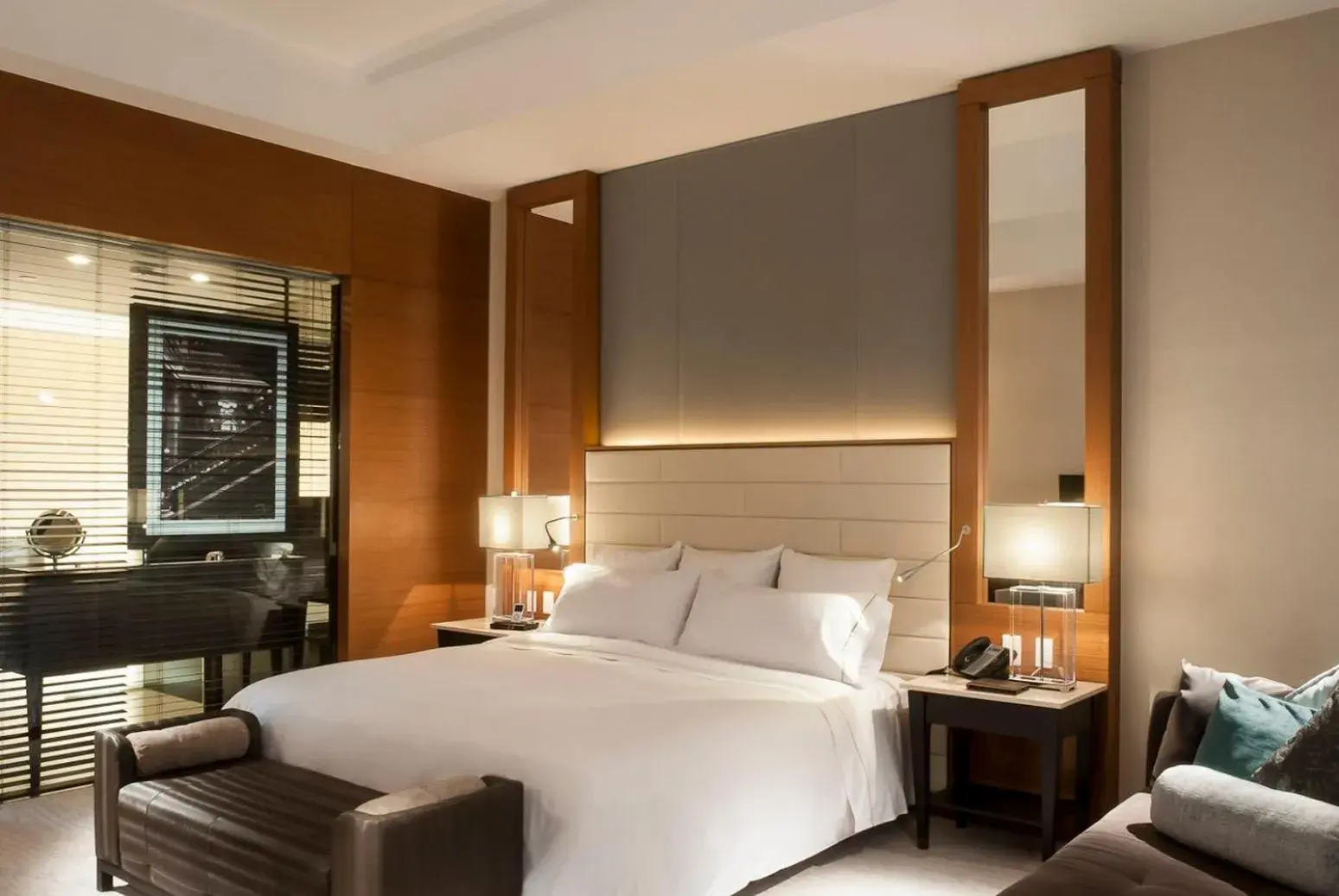 Photo of the whole room, Bed in Live Aqua Ciudad de Mexico Bosques de las Lomas Photo of the whole room, Bed in Live Aqua Ciudad de Mexico Bosques de las Lomas