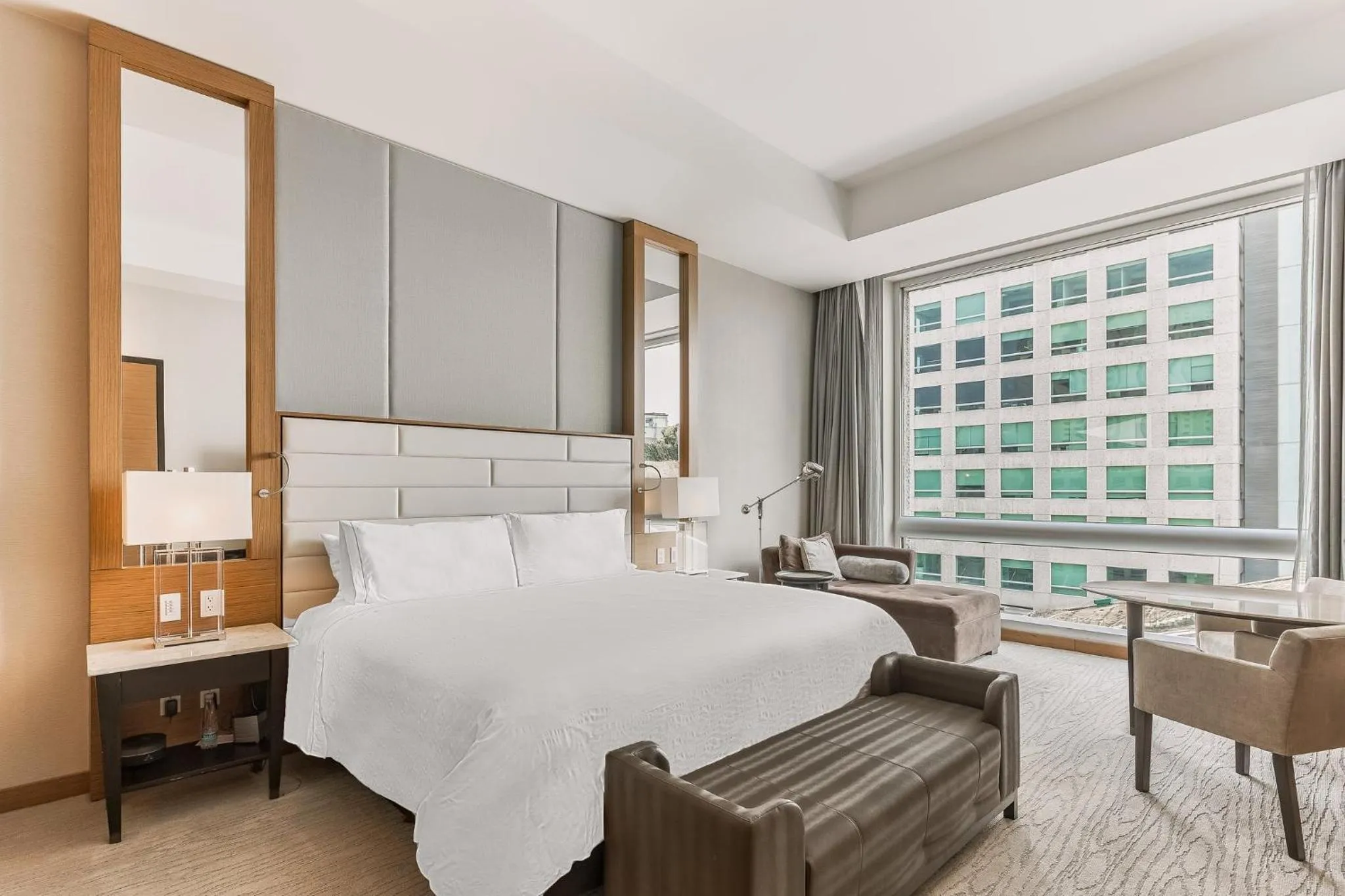 Bedroom, Bed in Live Aqua Ciudad de Mexico Bosques de las Lomas