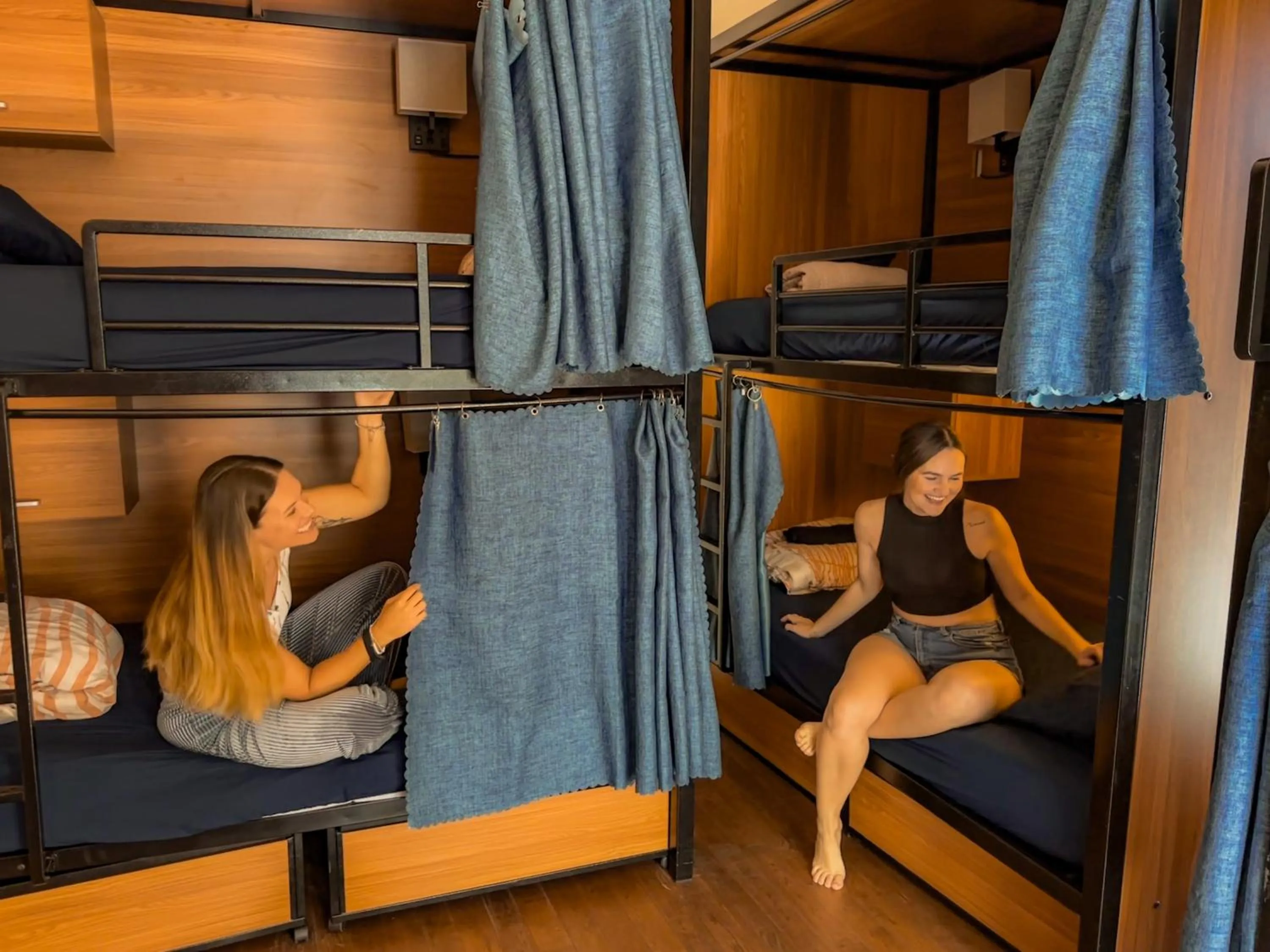 Guests in ITH San Diego Adventure Hostel