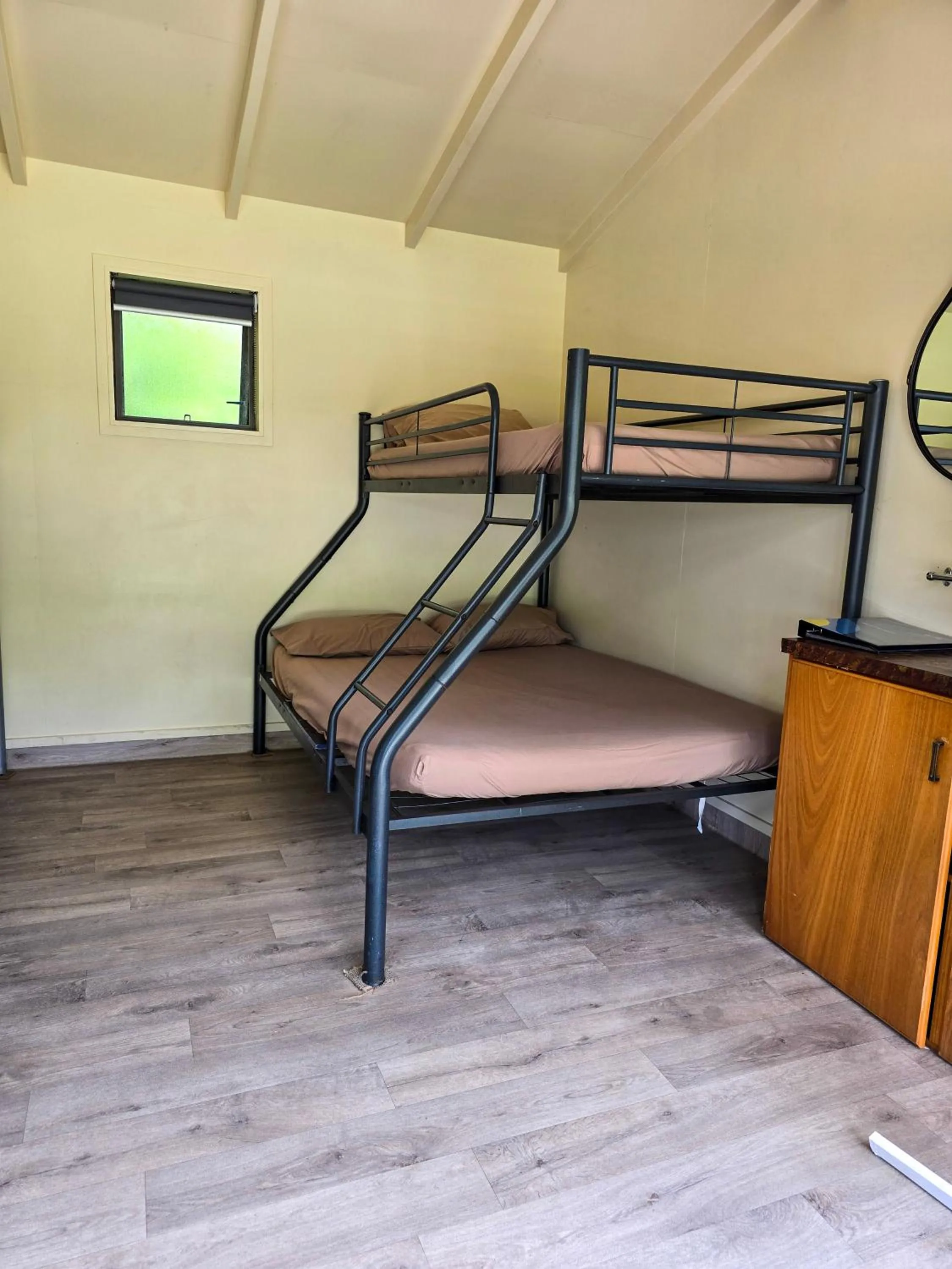 Bed in Whatuwhiwhi TOP 10 Holiday Park