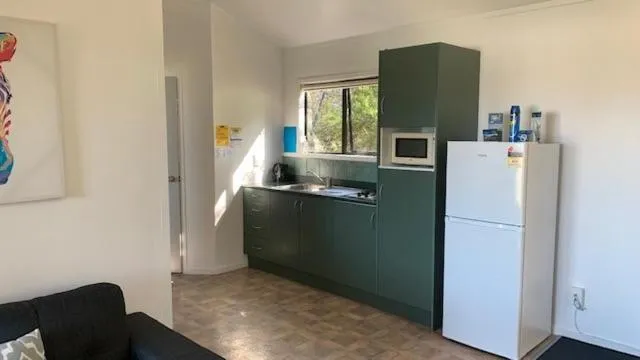 Kitchen or kitchenette in Whatuwhiwhi TOP 10 Holiday Park