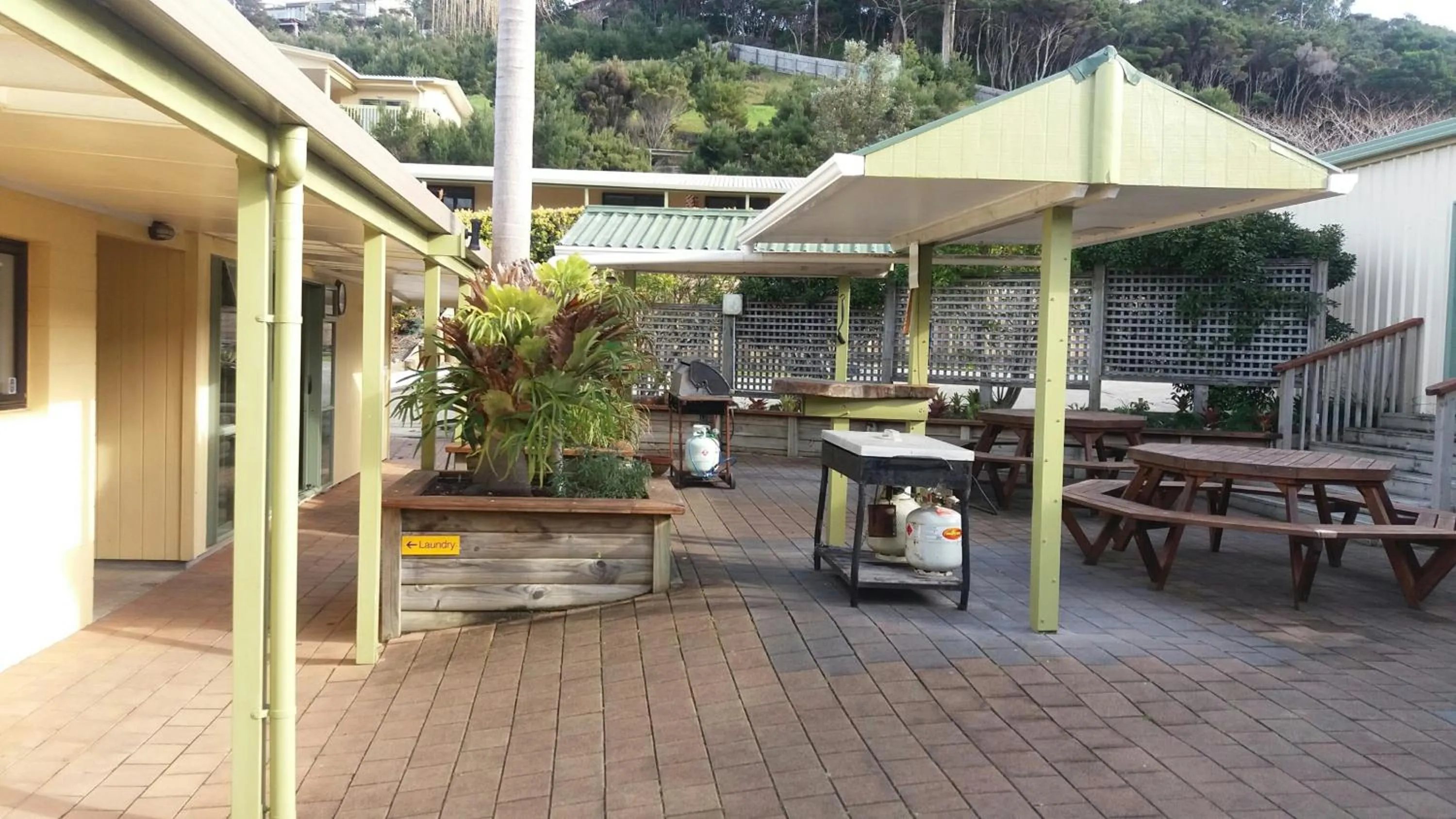 BBQ facilities in Whatuwhiwhi TOP 10 Holiday Park