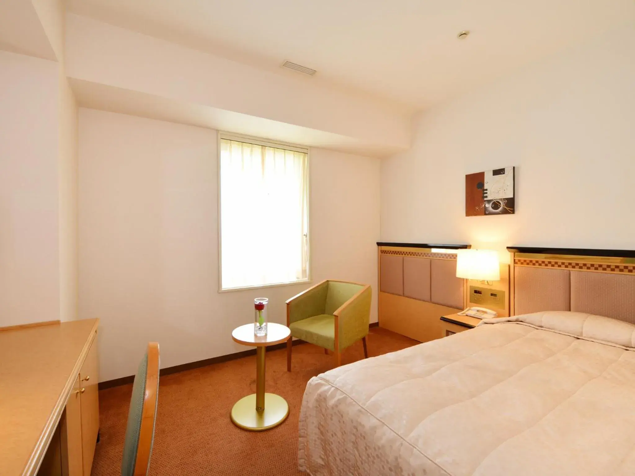 Photo of the whole room, Bed in Hotel Crown Palais Kobe Photo of the whole room, Bed in Hotel Crown Palais Kobe