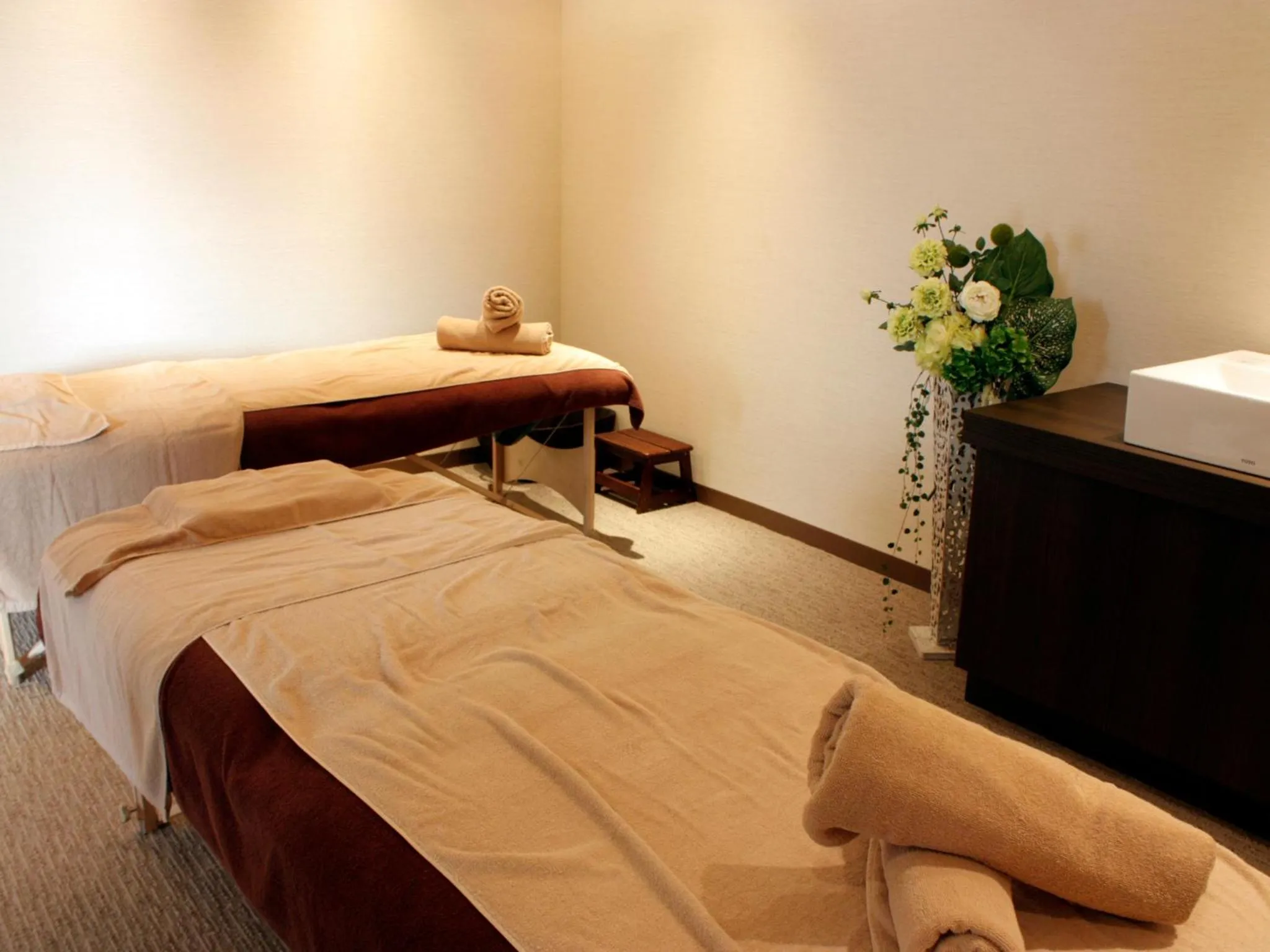 Massage, Bed in Hotel Crown Palais Kobe