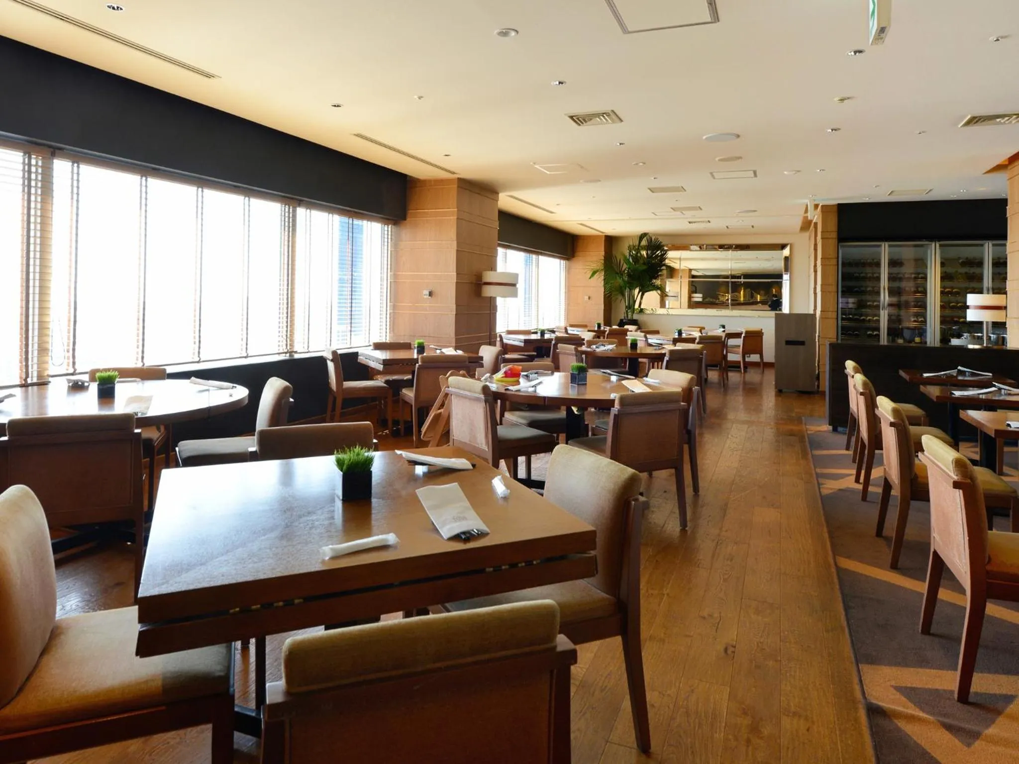 Restaurant/places to eat in Hotel Crown Palais Kobe
