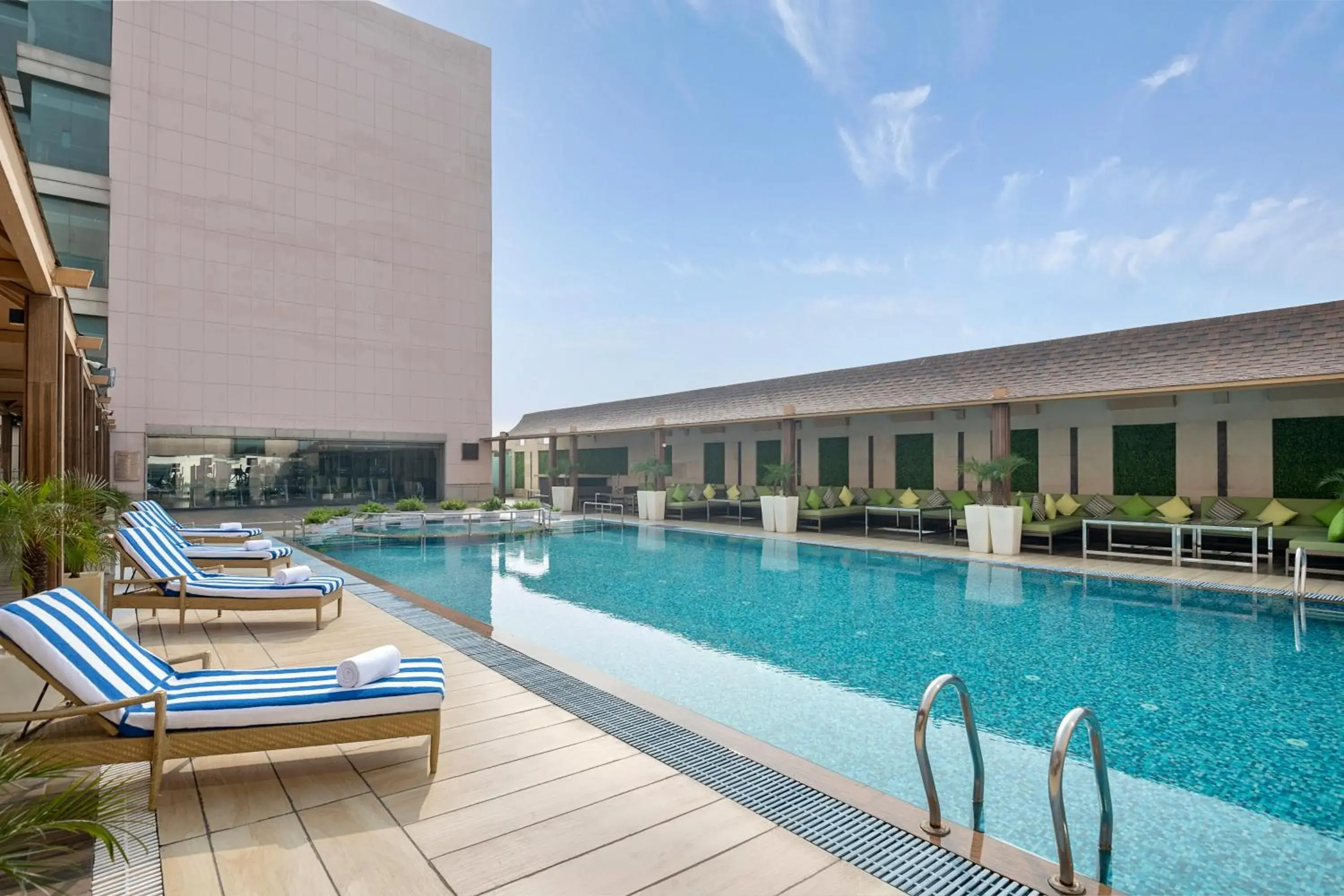 Swimming pool in Radisson Blu Kaushambi Delhi NCR Swimming pool in Radisson Blu Kaushambi Delhi NCR