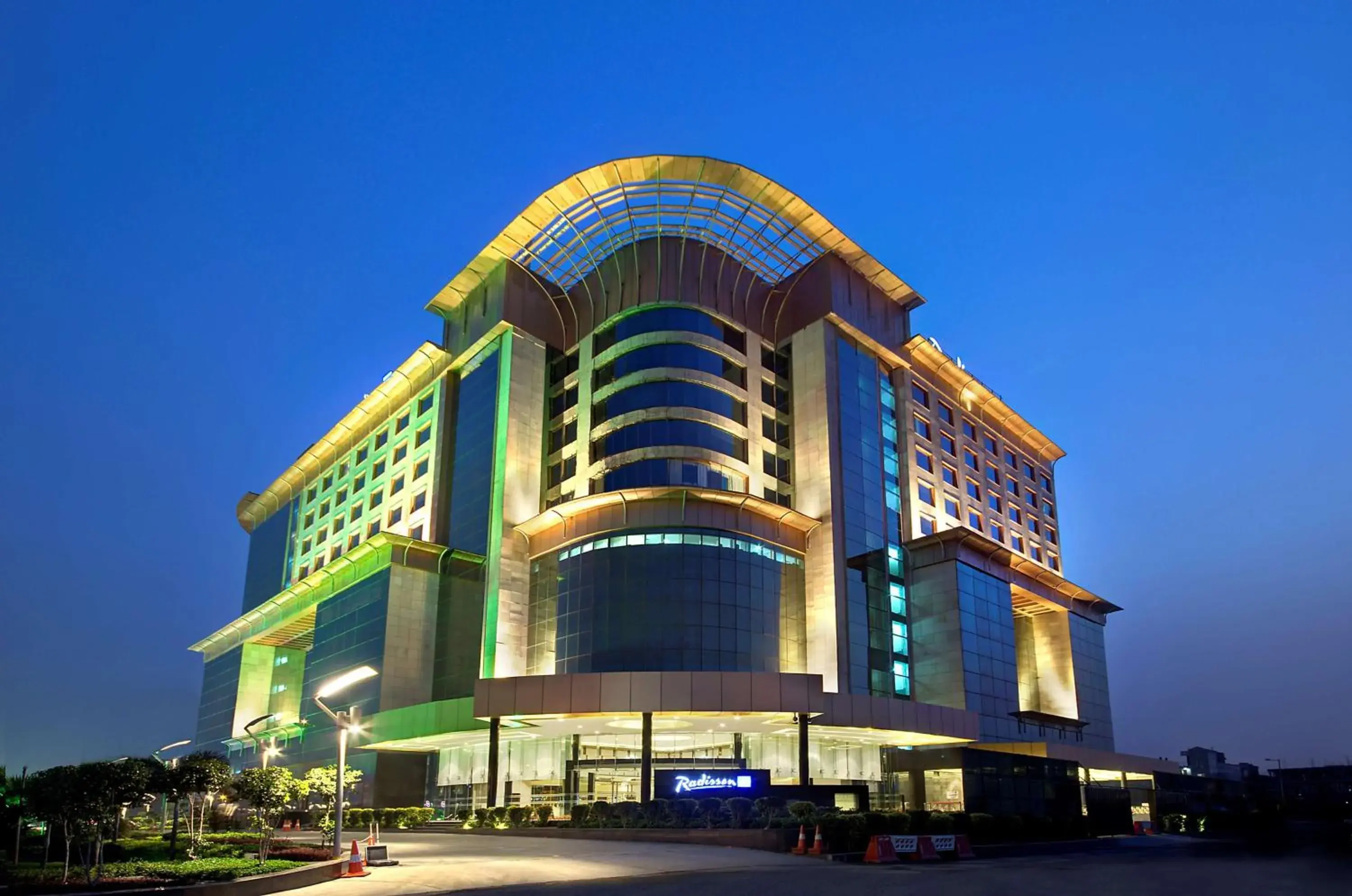Property building in Radisson Blu Kaushambi Delhi NCR Property building in Radisson Blu Kaushambi Delhi NCR