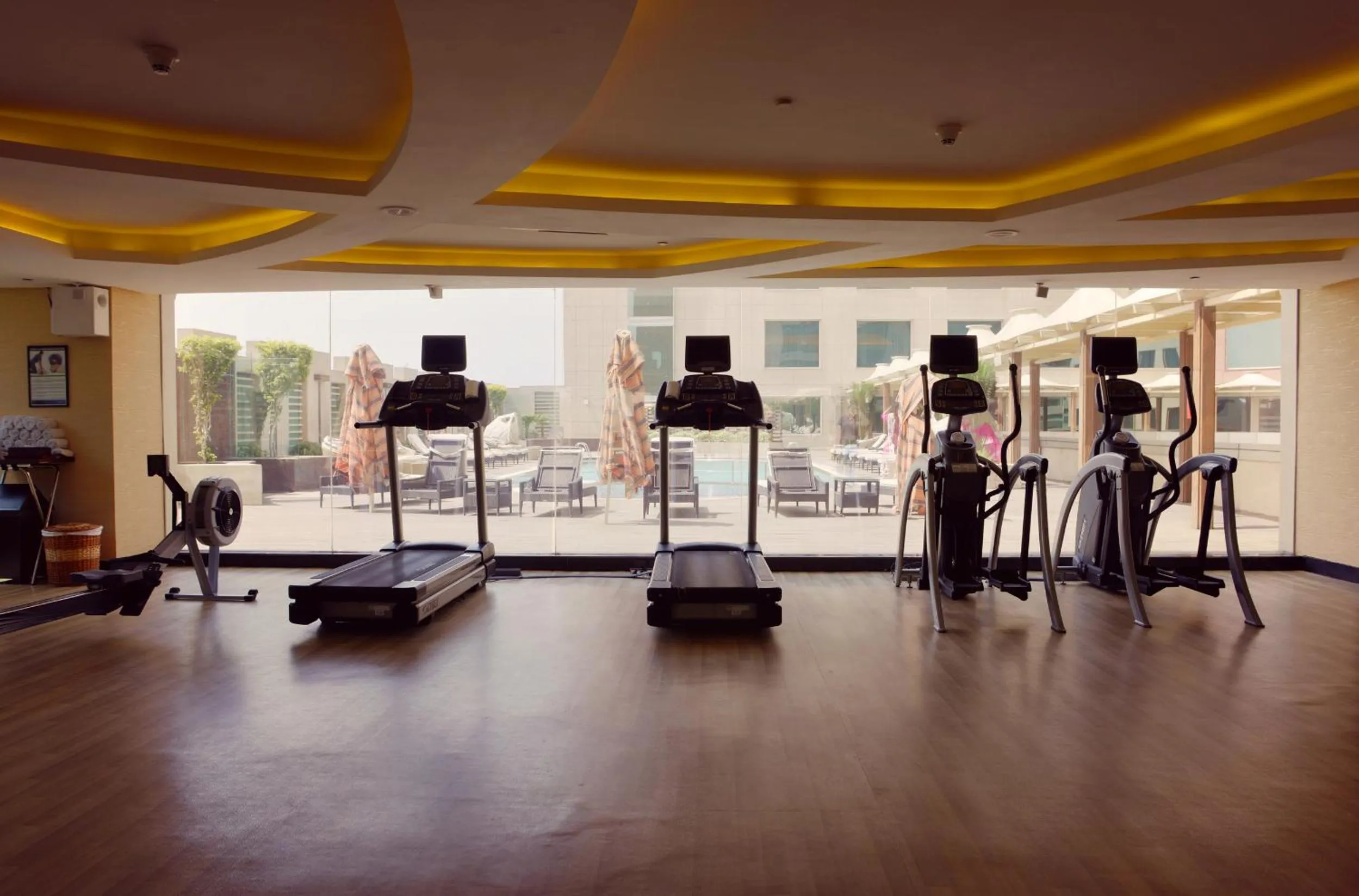 Fitness centre/facilities in Radisson Blu Kaushambi Delhi NCR