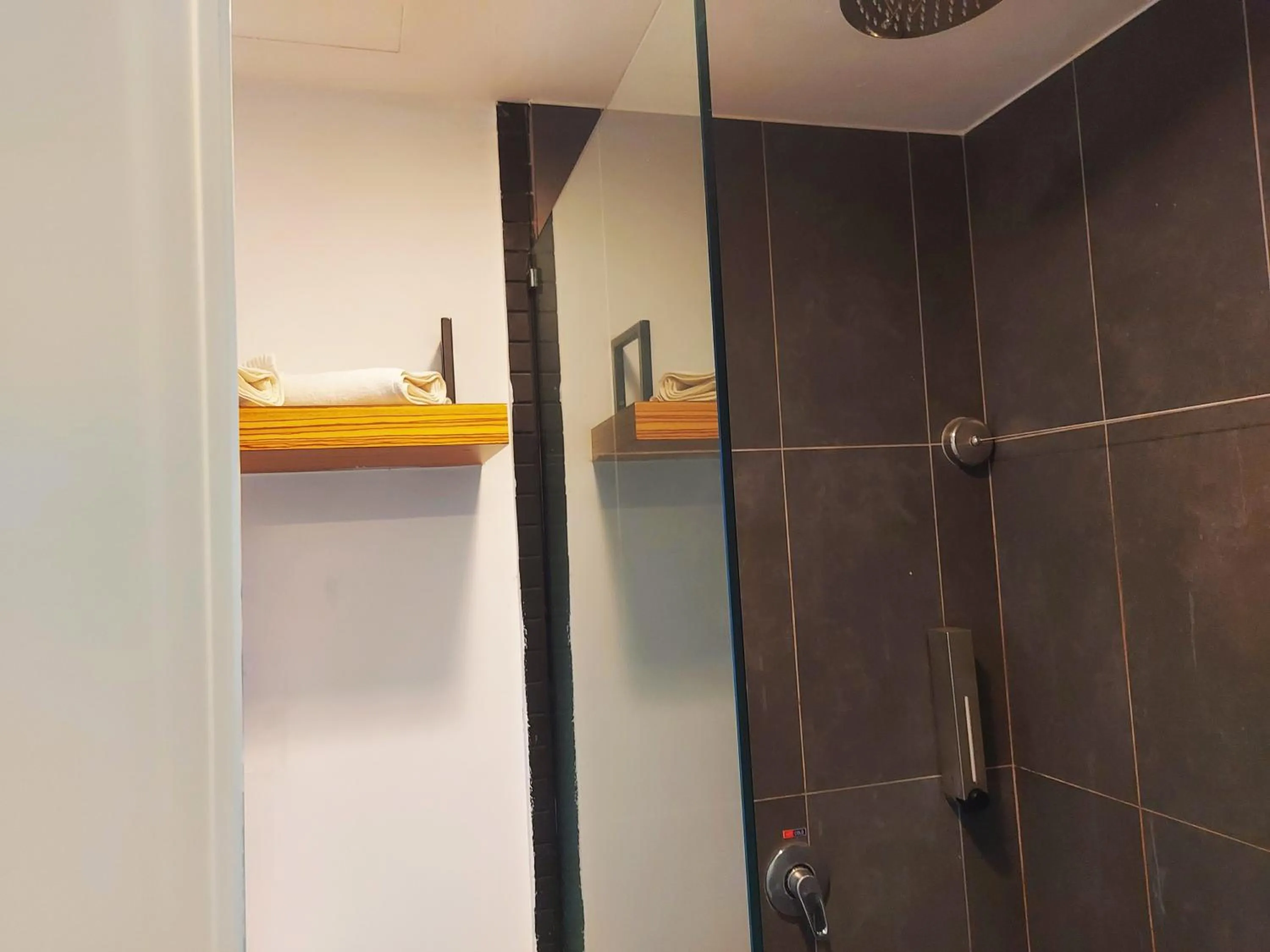 Shower in The Leverage Lite Hotel - Kuala Kedah