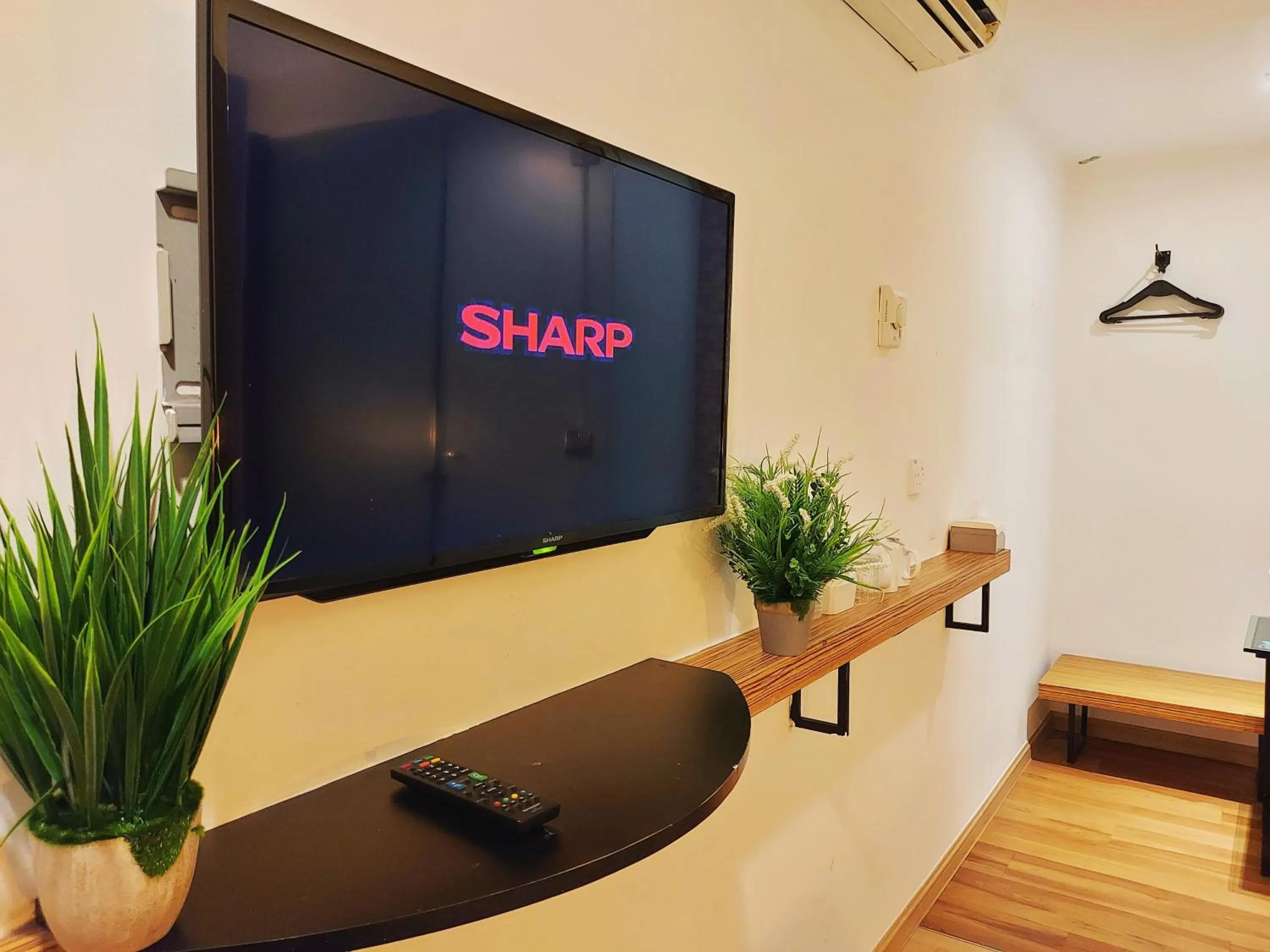 TV and multimedia in The Leverage Lite Hotel - Kuala Kedah