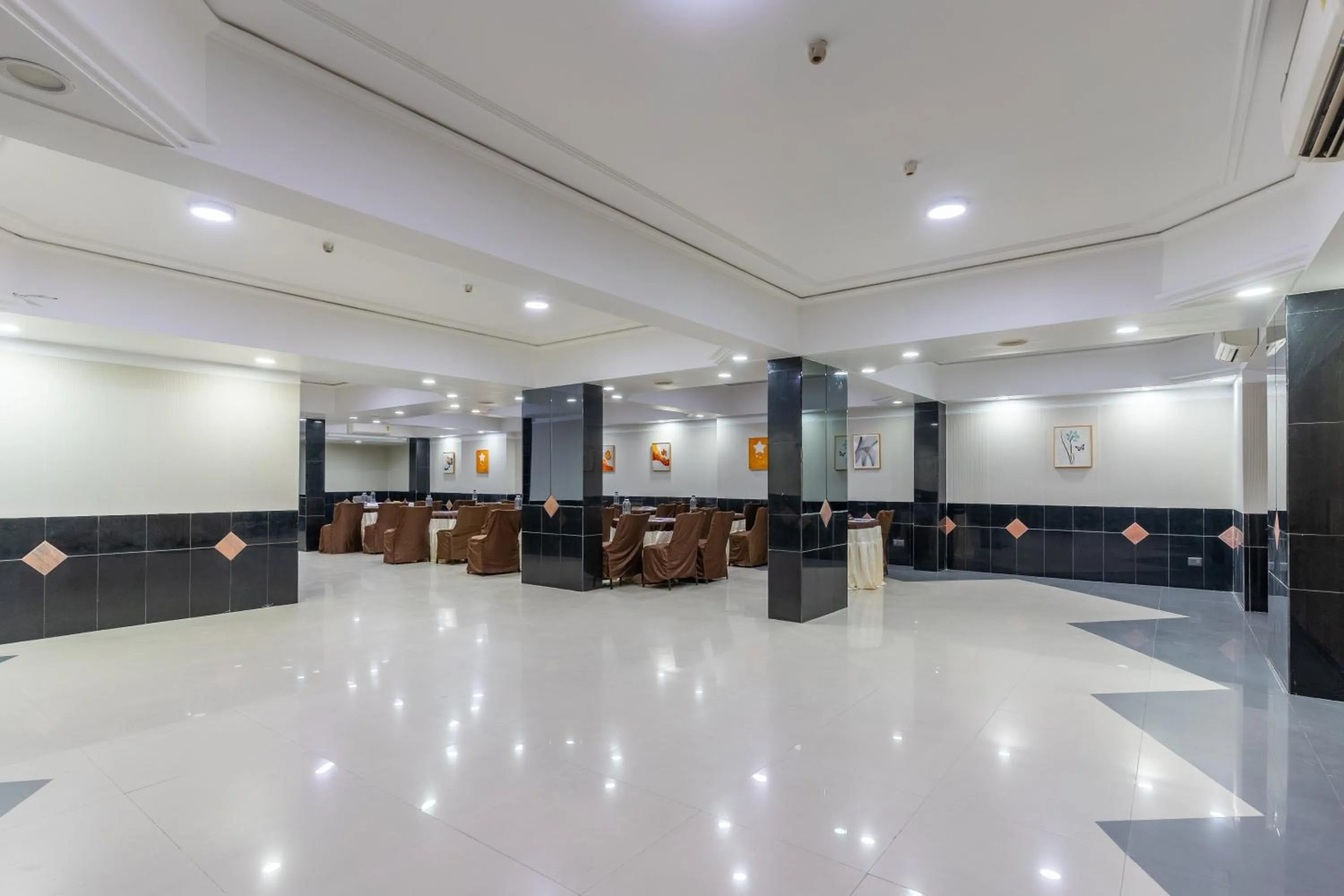 Banquet/Function facilities in Hotel Summit