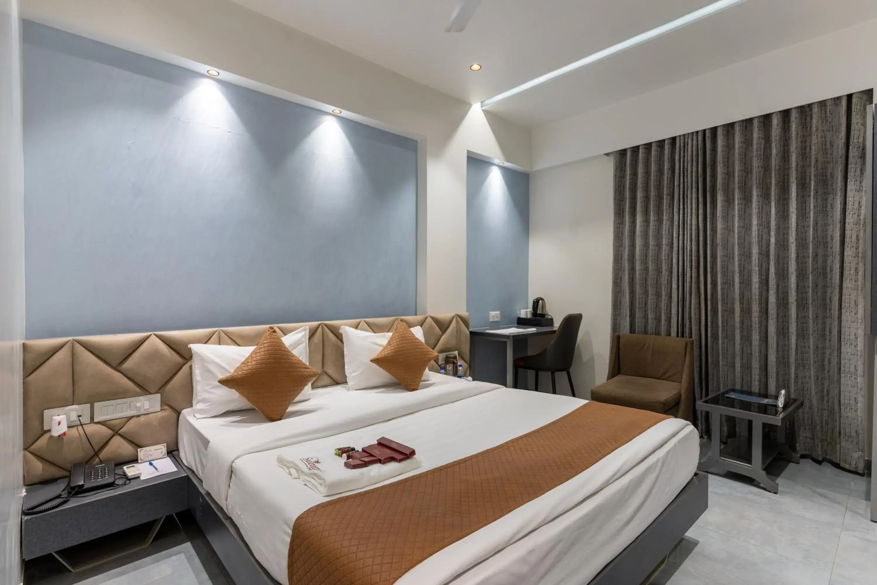 Bed in Hotel Summit Bed in Hotel Summit