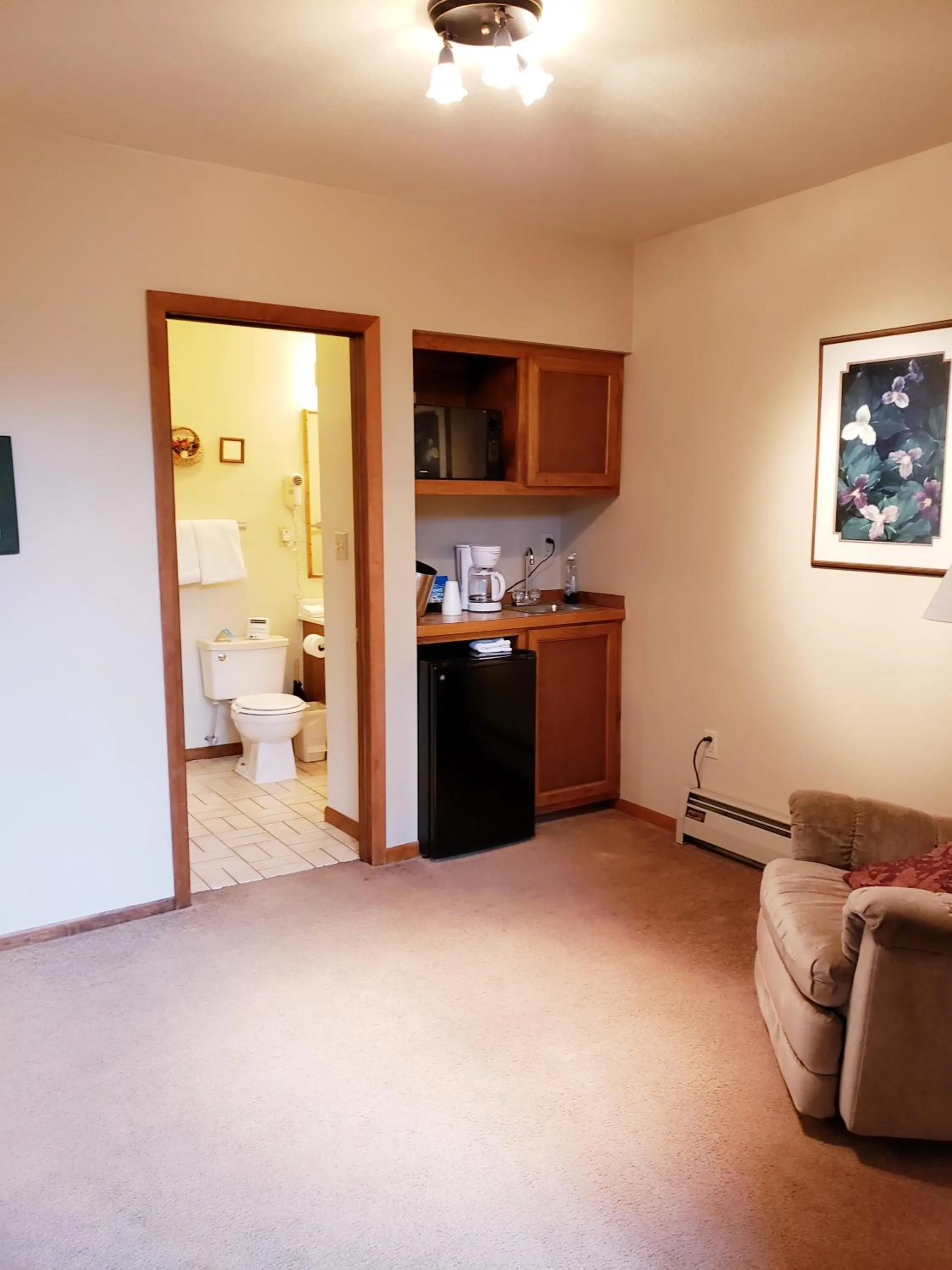 Bathroom in North Ironwood Acres - Black River Lodge