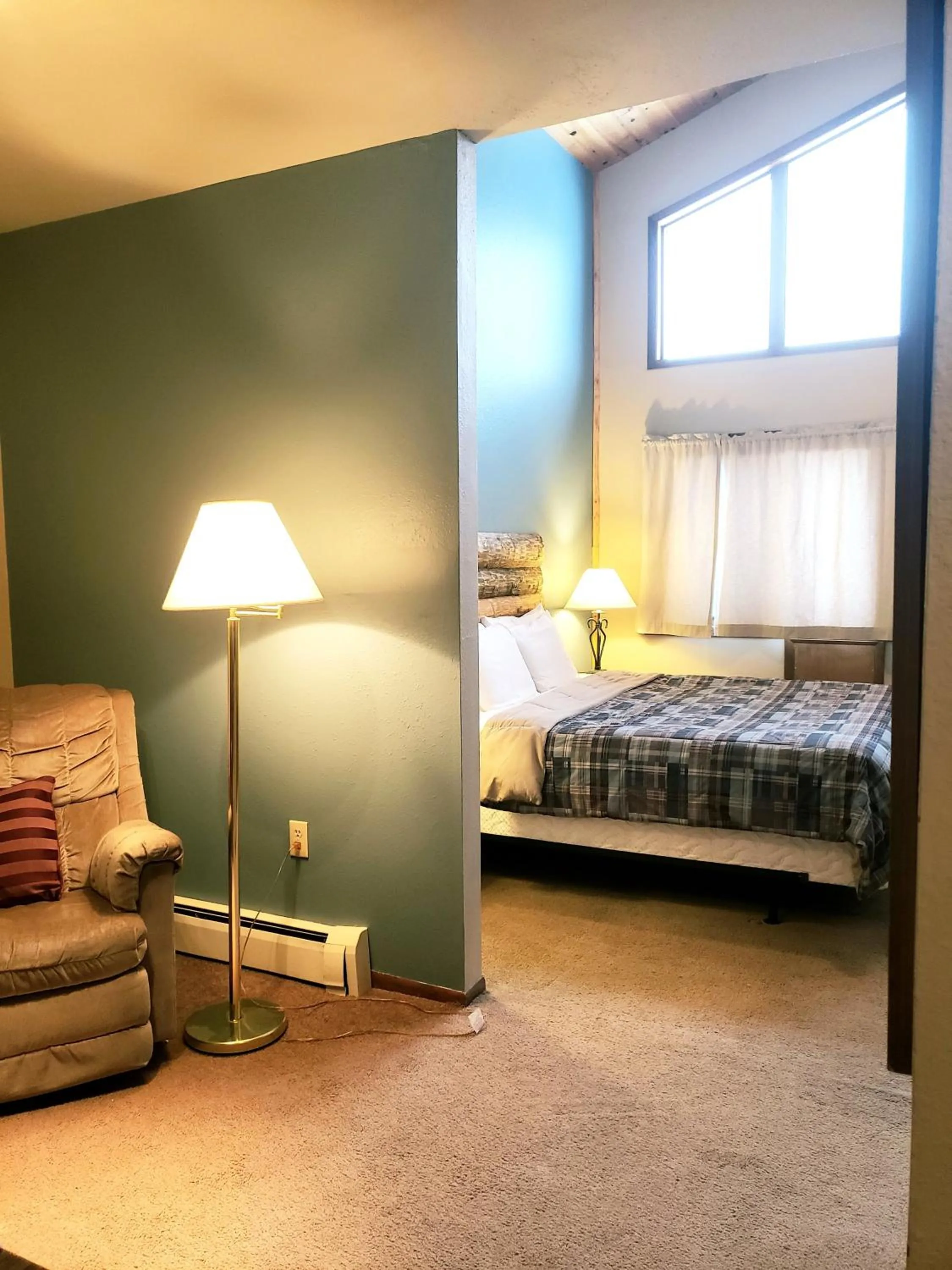 Bed in North Ironwood Acres - Black River Lodge