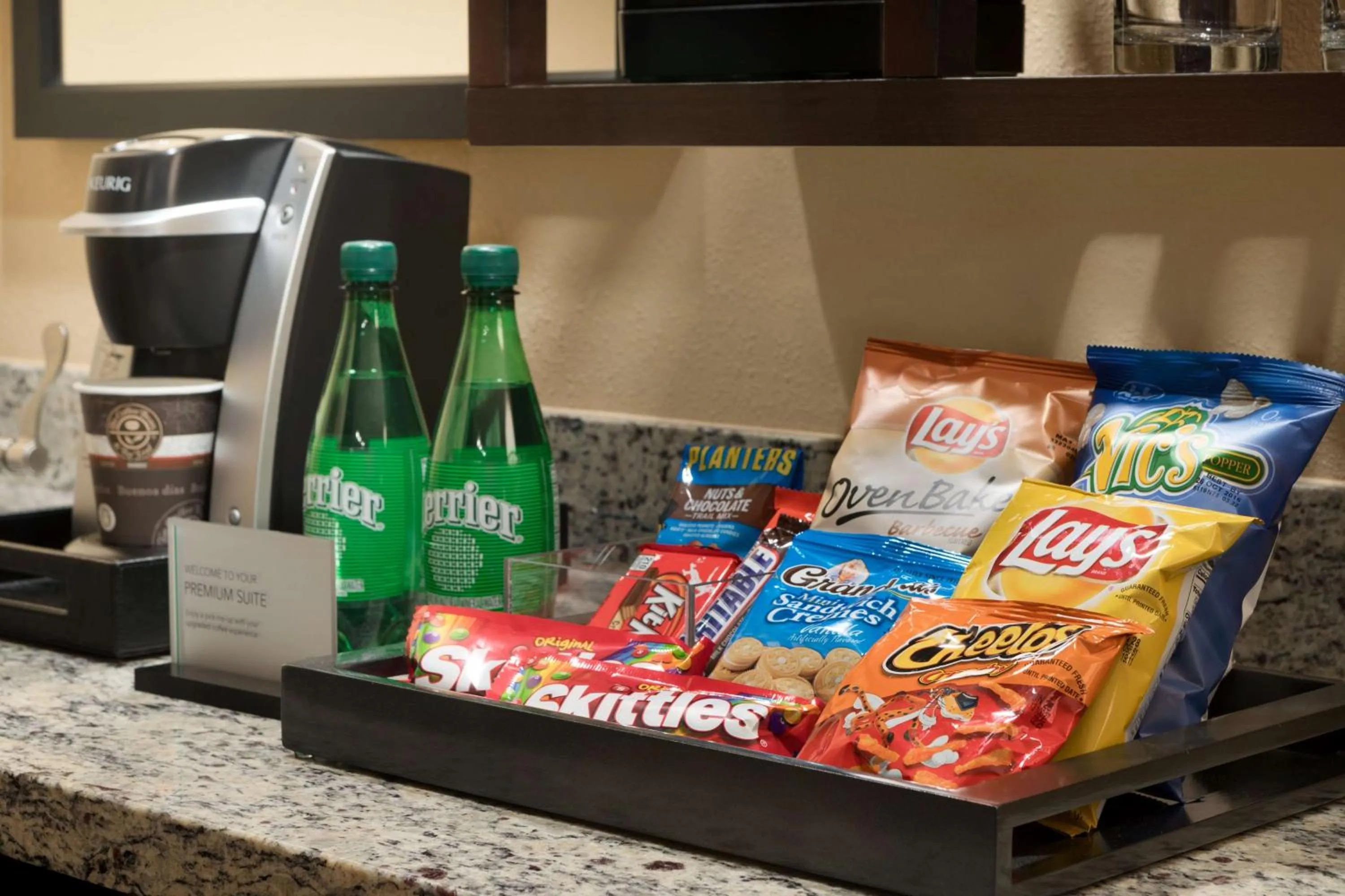 Bed in Embassy Suites Des Moines Downtown