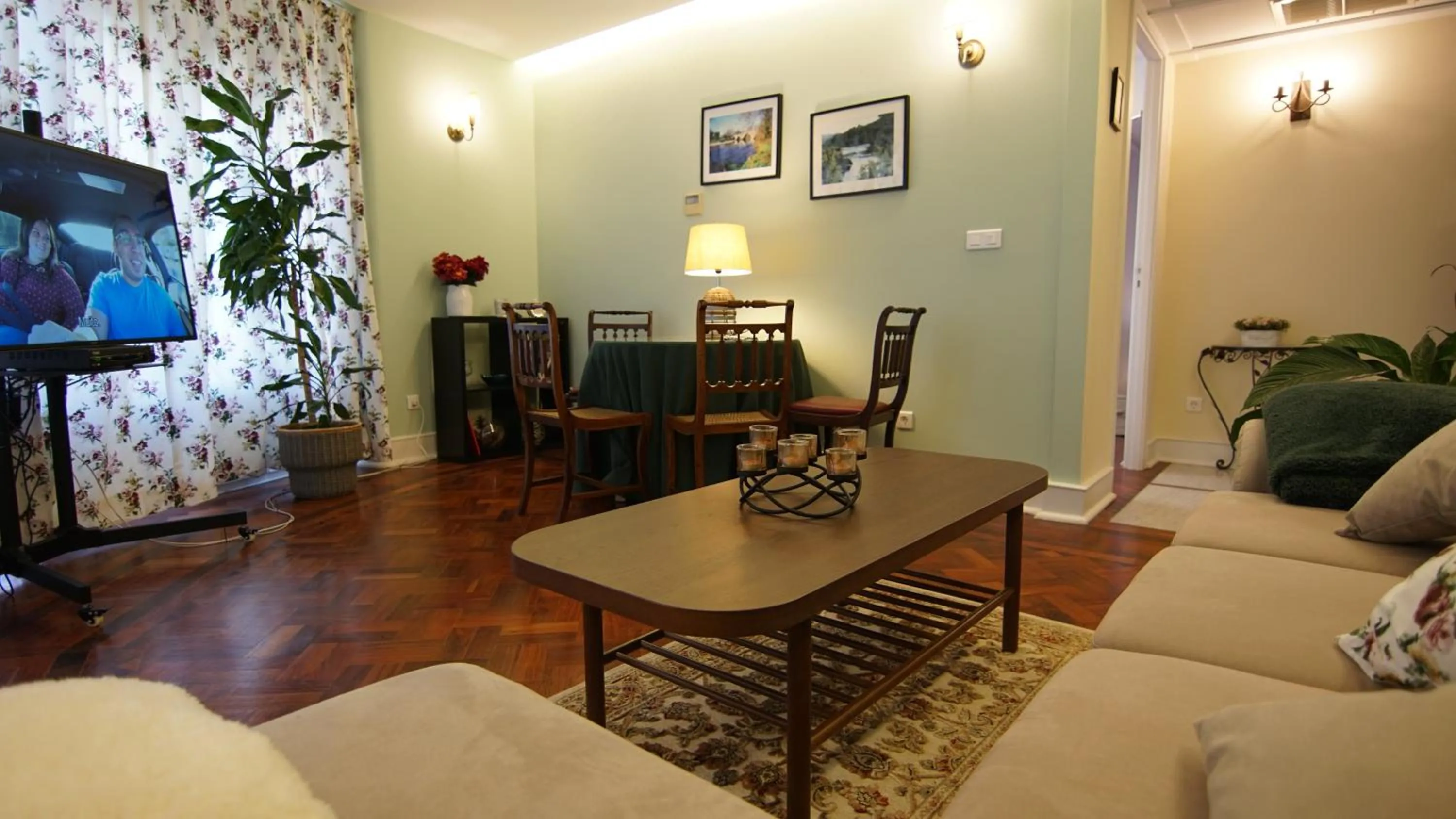 Avenida Cozy Apartment