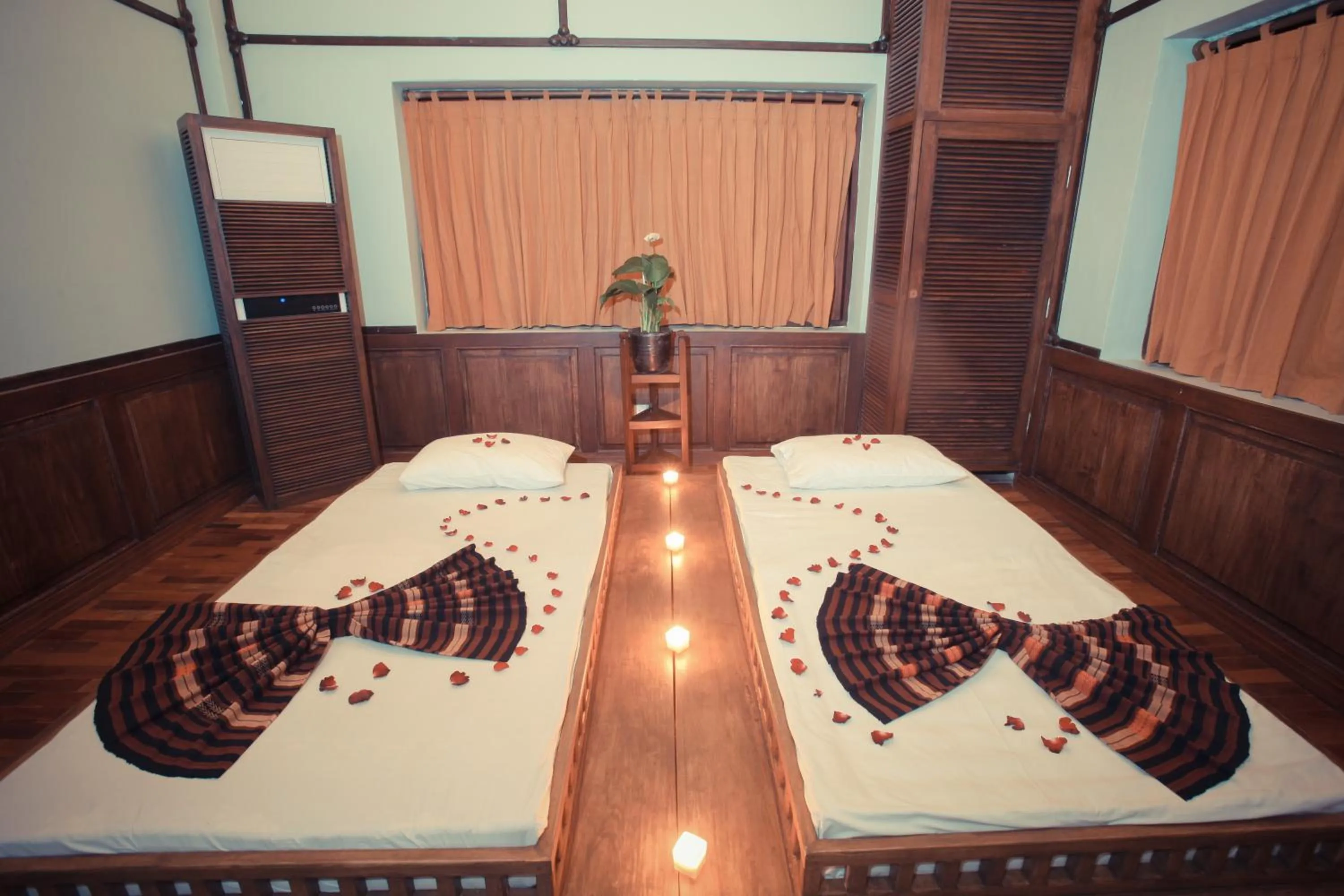 Spa and wellness centre/facilities, Bed in Villa Inle Boutique Resort