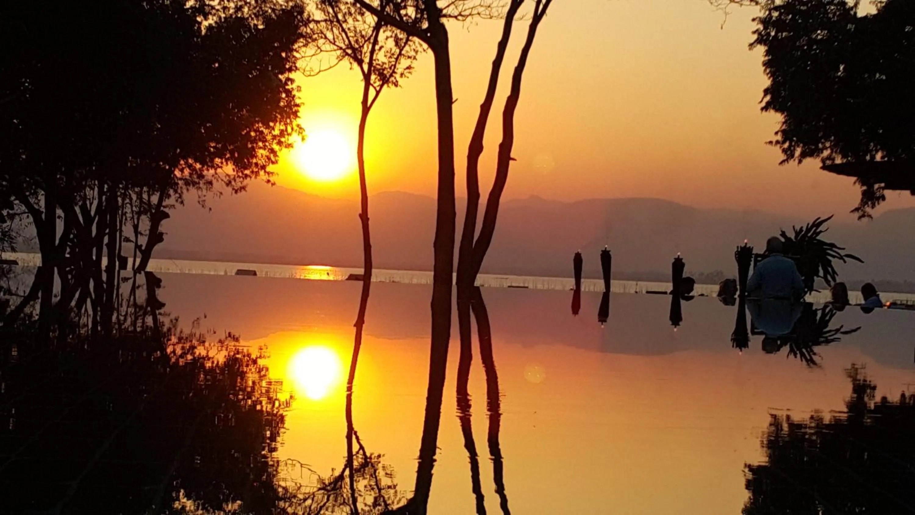 Swimming pool in Villa Inle Boutique Resort