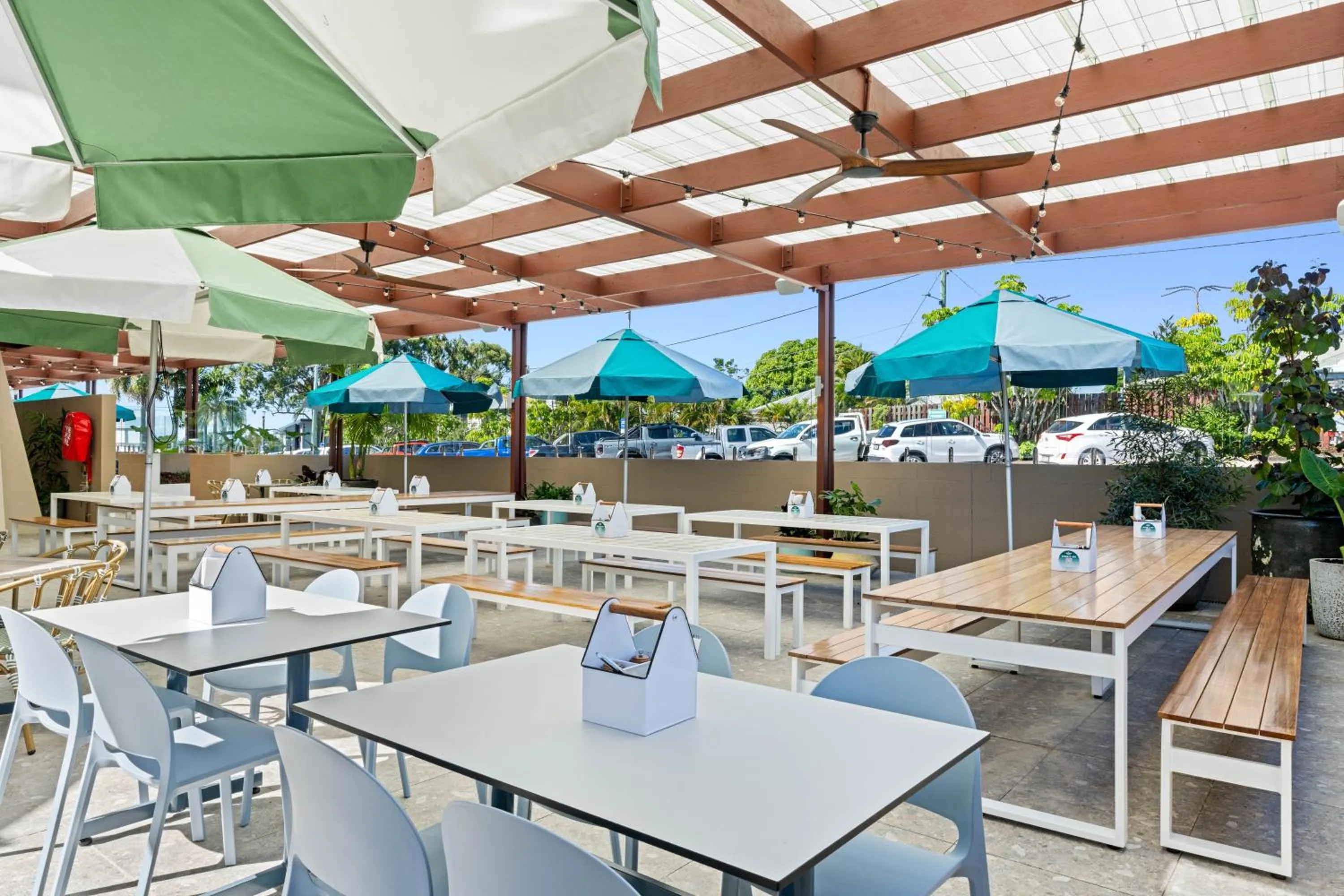 Restaurant/places to eat in Brighton Hotel