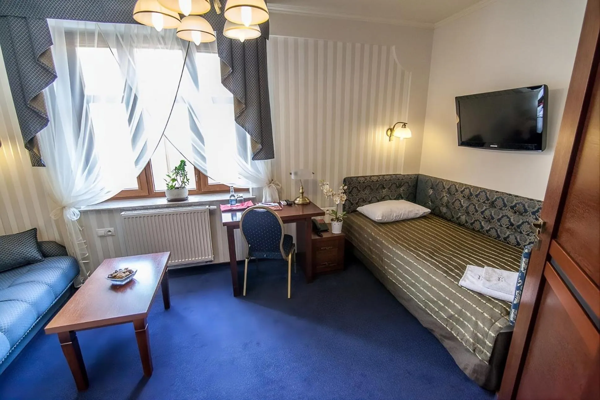 Other, Bed in Hotel Fryderyk