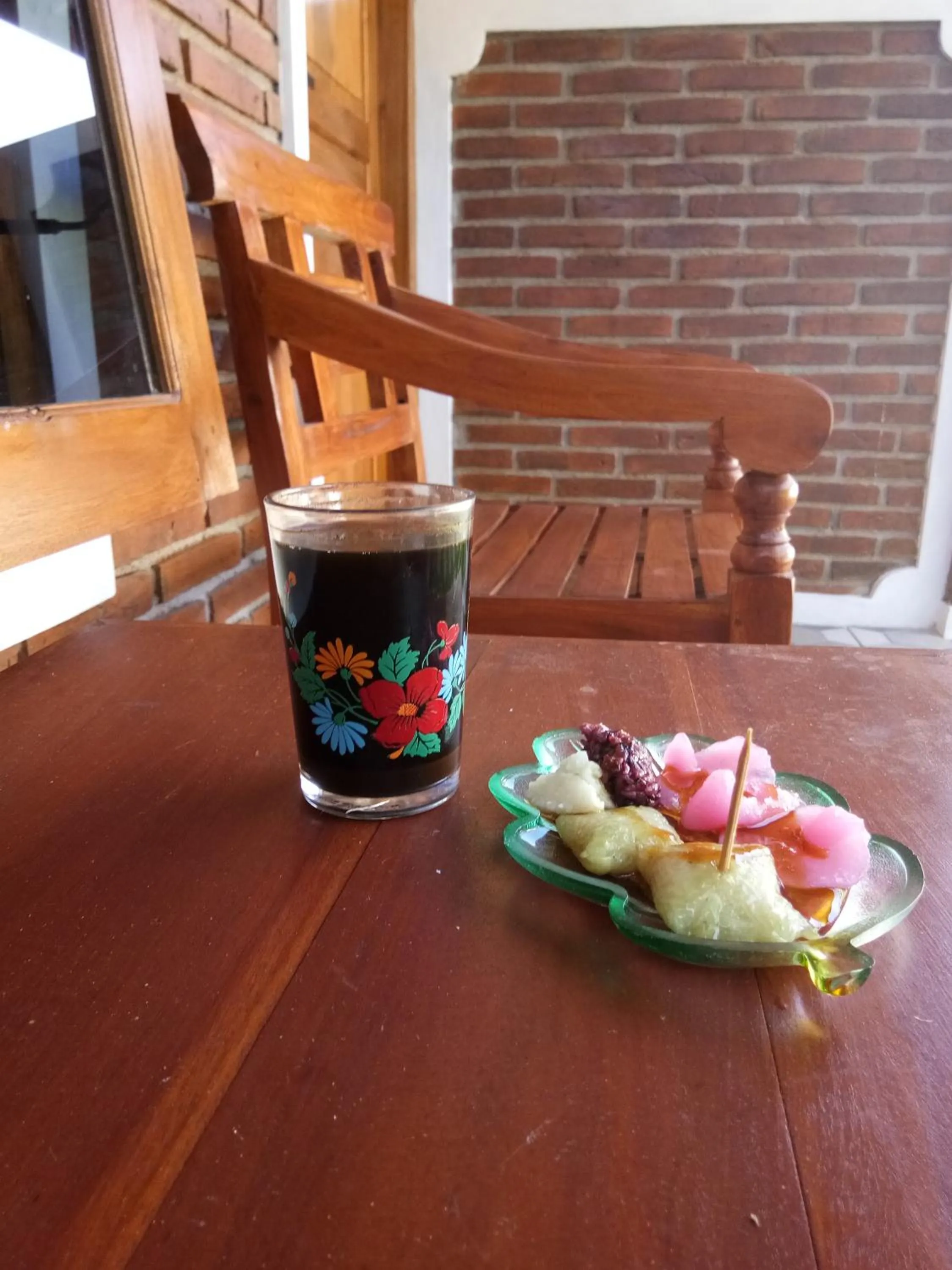 Property building in Genthong Homestay