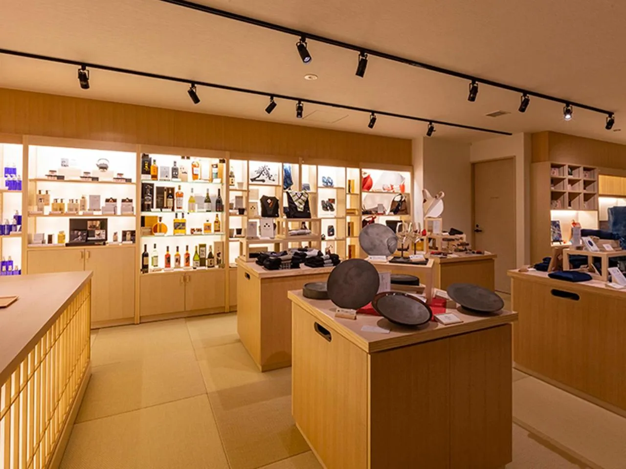 On-site shops in Lake Shikotsu Tsuruga Bessou AO no ZA