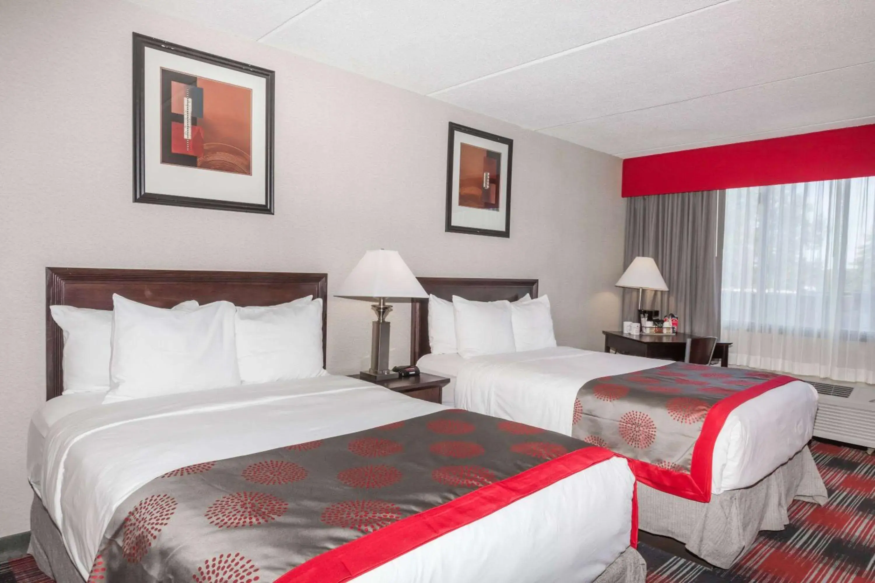 Photo of the whole room, Bed in Ramada Plaza by Wyndham Albany Photo of the whole room, Bed in Ramada Plaza by Wyndham Albany