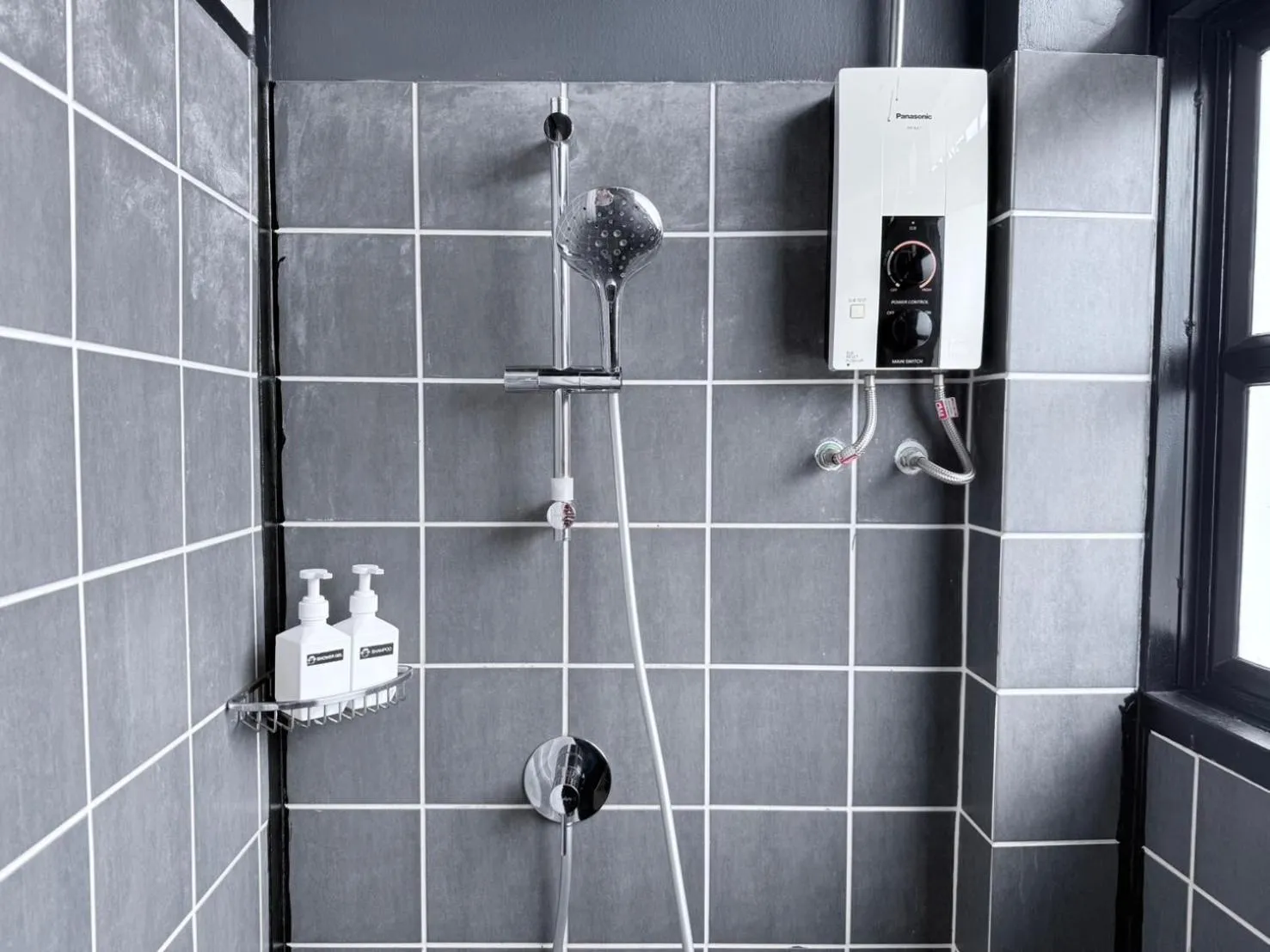 Blu Monkey Hotel Surat Thani