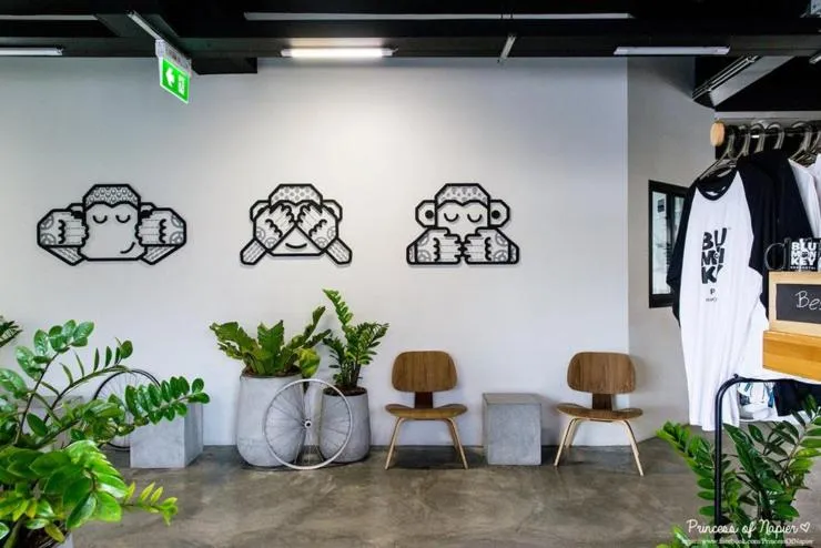 Blu Monkey Hotel Surat Thani