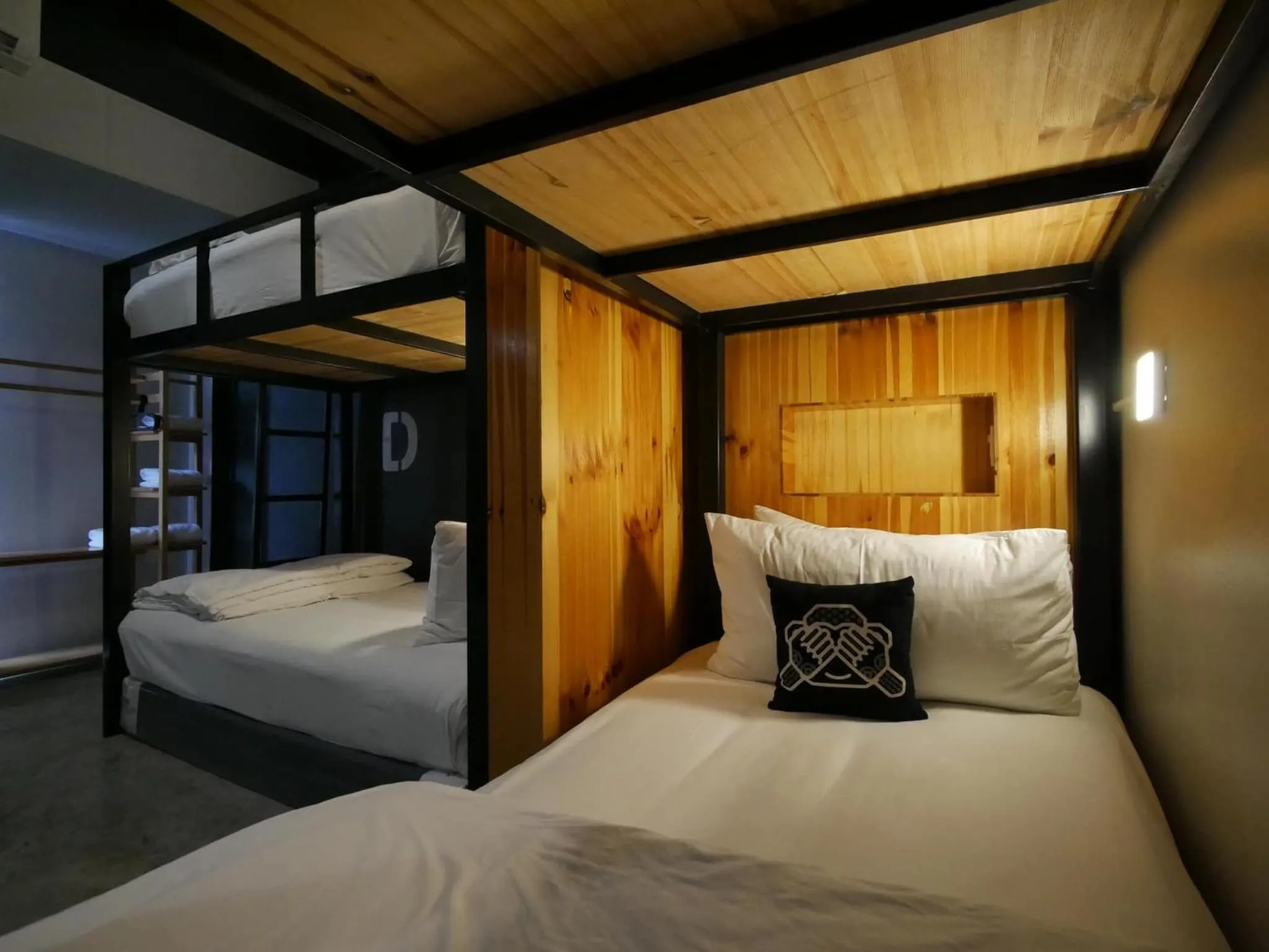 Bed in Blu Monkey Hotel Surat Thani