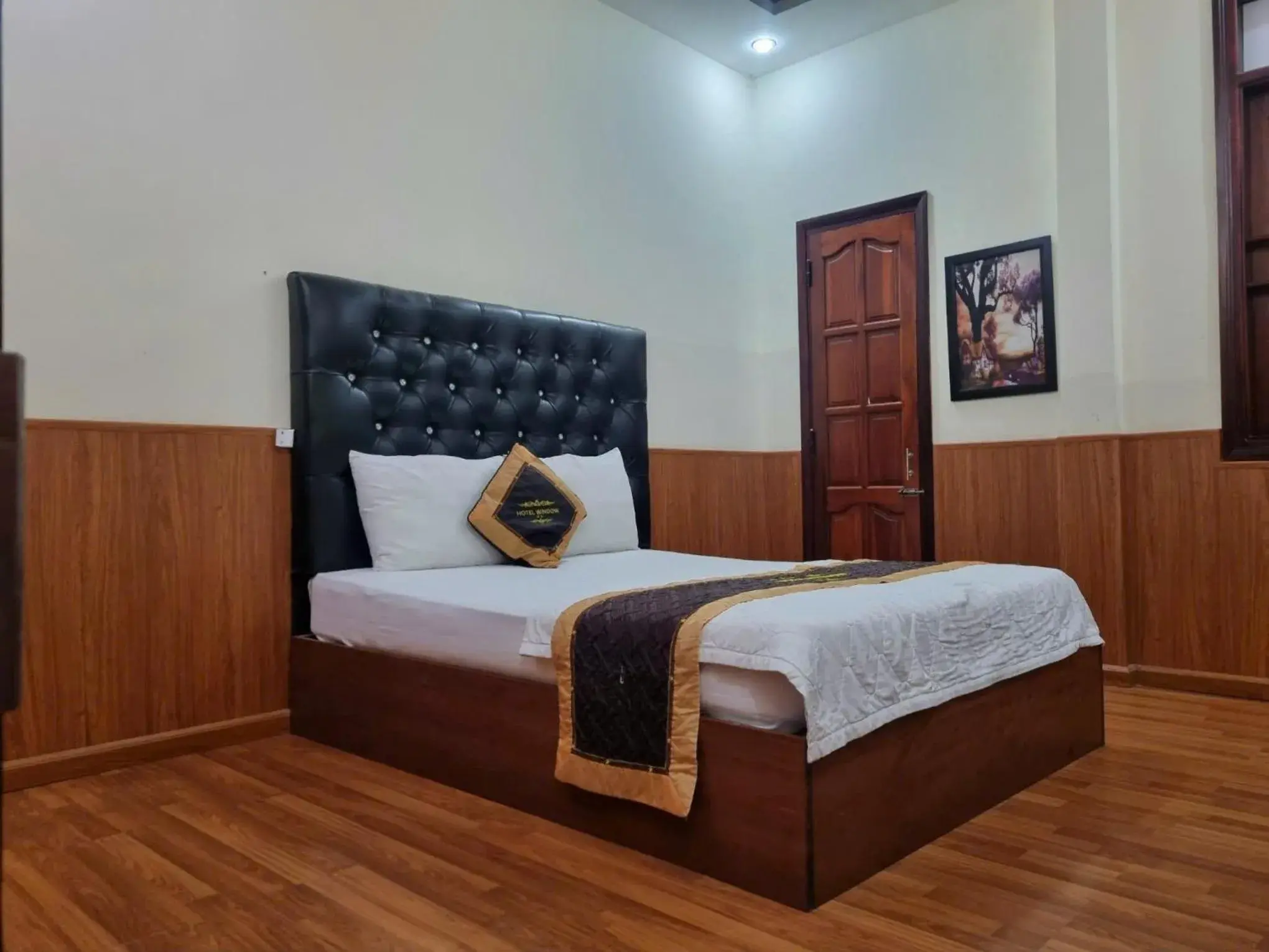 Bed in Window 2 Hotel Bed in Window 2 Hotel