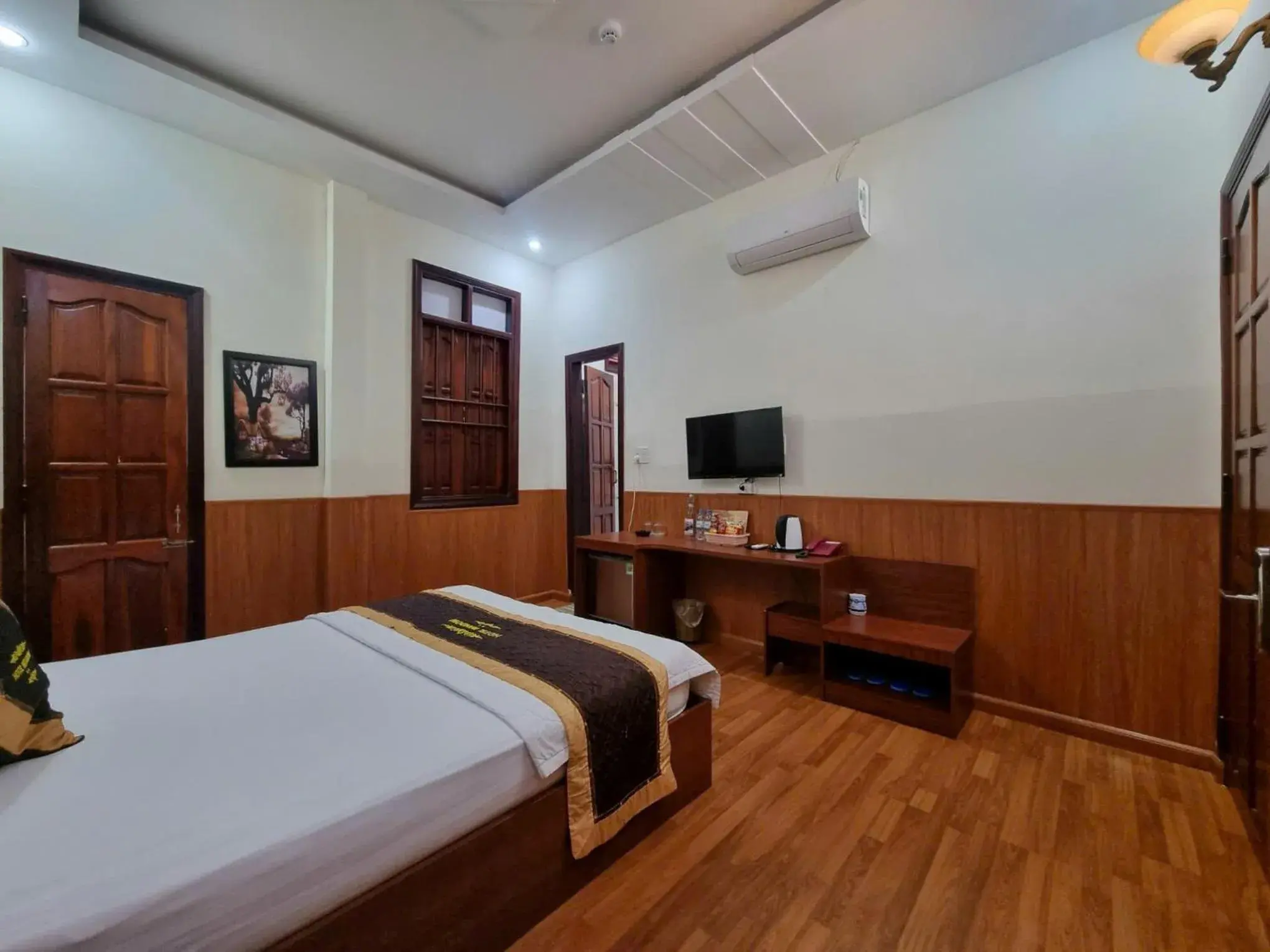 Bed in Window 2 Hotel Bed in Window 2 Hotel